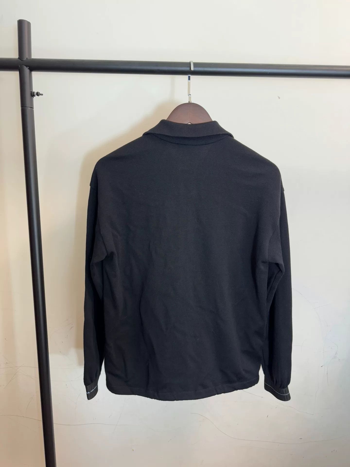 Prada Prada Black Logo Zipper Jacket Size 36 Size XS / US 0-2 / IT 36-38 - 2 Thumbnail