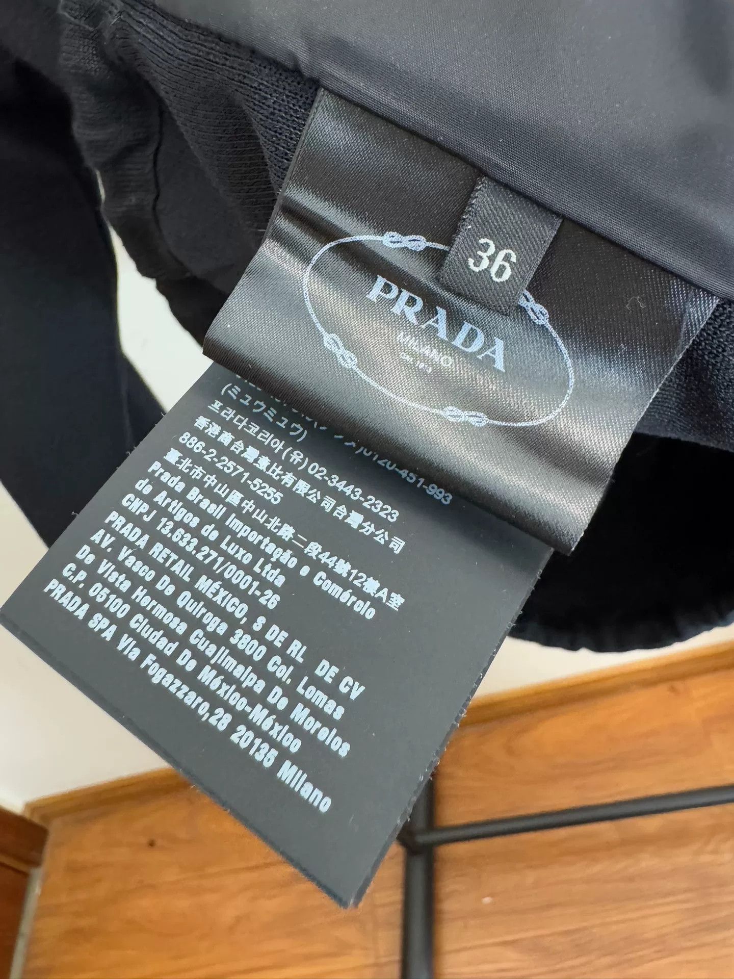 Prada Prada Black Logo Zipper Jacket Size 36 Size XS / US 0-2 / IT 36-38 - 5 Thumbnail