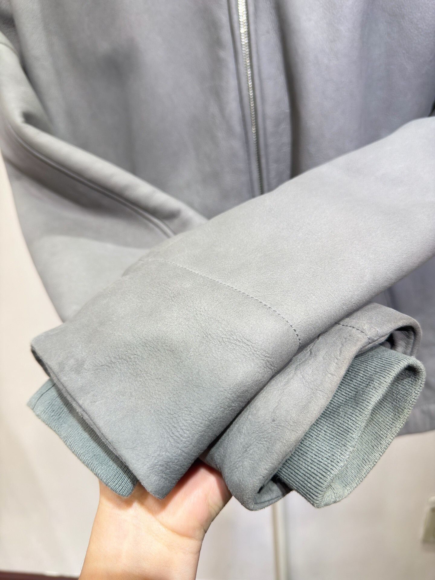 Loewe LOEWE Gray Shearling Zip Coat Size 40 Size US XXS / EU 40 - 6 Thumbnail