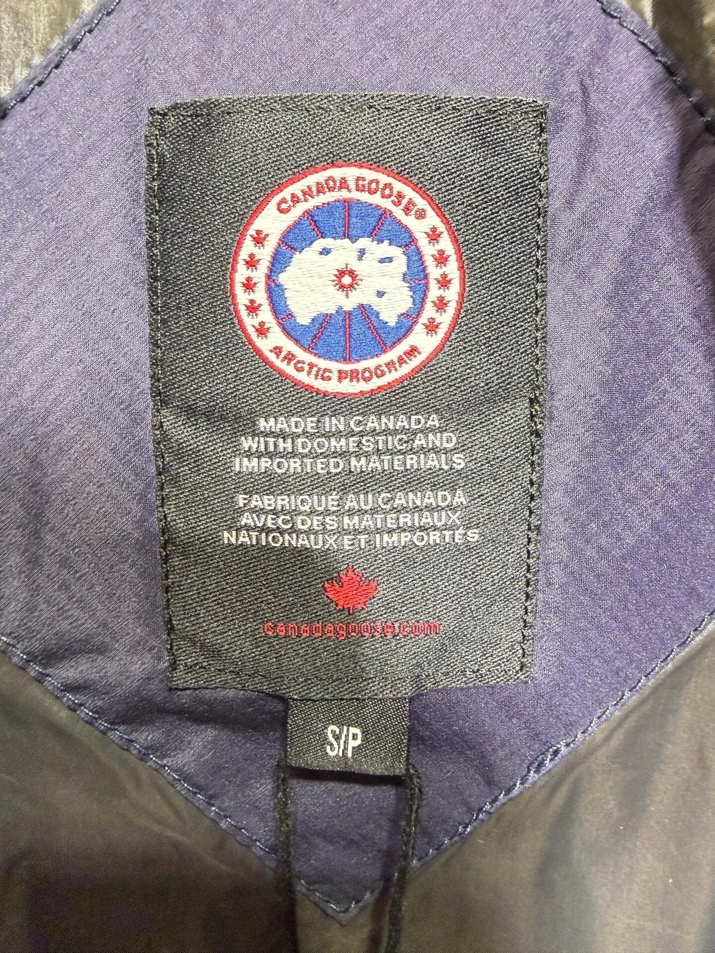 Canada Goose Canada Goose Alliston Navy Down Jacket S Size US S / EU 44-46 / 1 - 5 Thumbnail