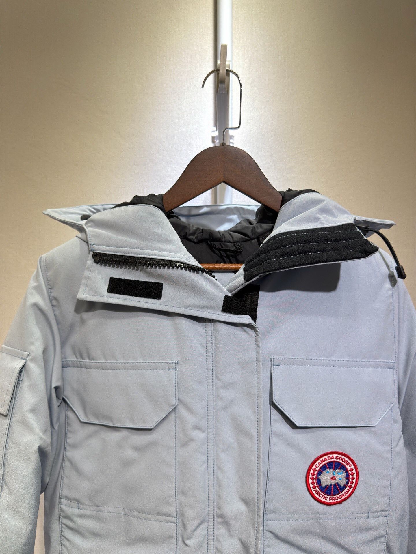 Canada Goose Canada Goose Long Expedition Parka in Dawn Blue Size US S / EU 44-46 / 1 - 5 Thumbnail