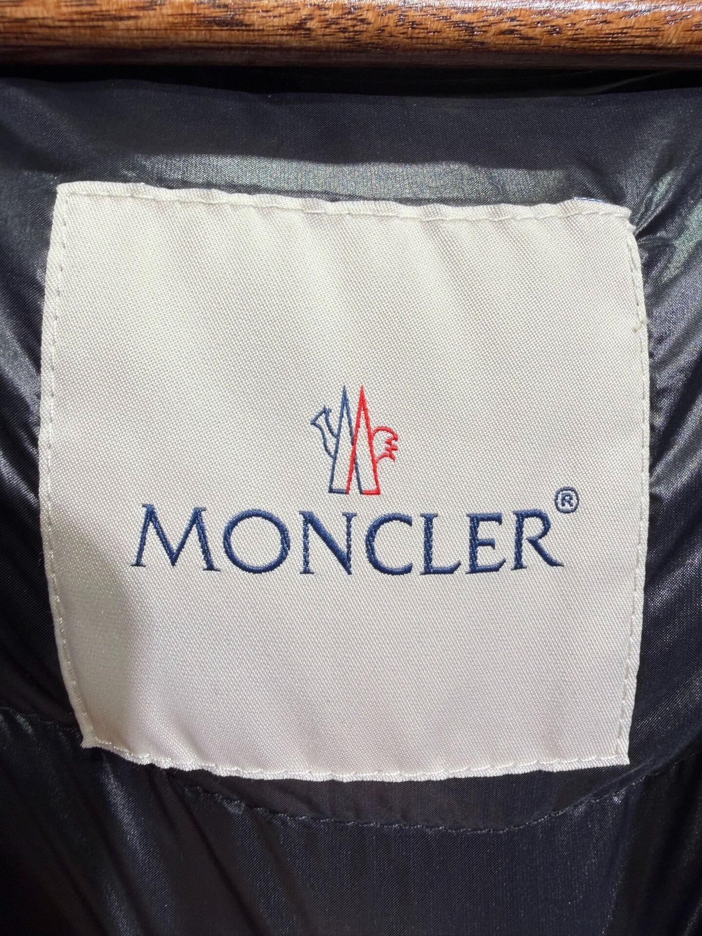 Moncler Moncler Suyen Black Down Jacket Size 0 Size XS / US 0-2 / IT 36-38 - 7 Thumbnail