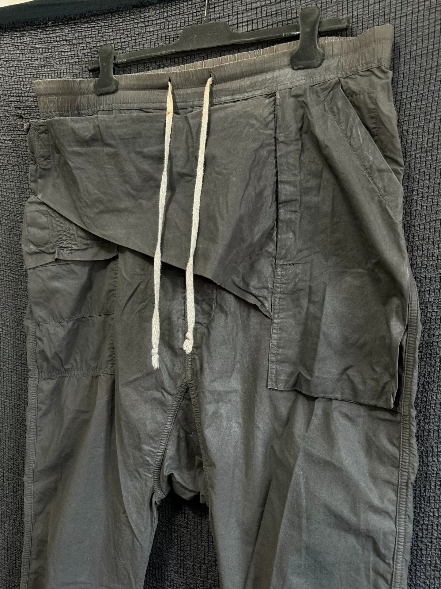 Rick Owens Rick Owens Gray Cargo Drop-Crotch Pants Size US 28 / EU 44 - 3 Thumbnail
