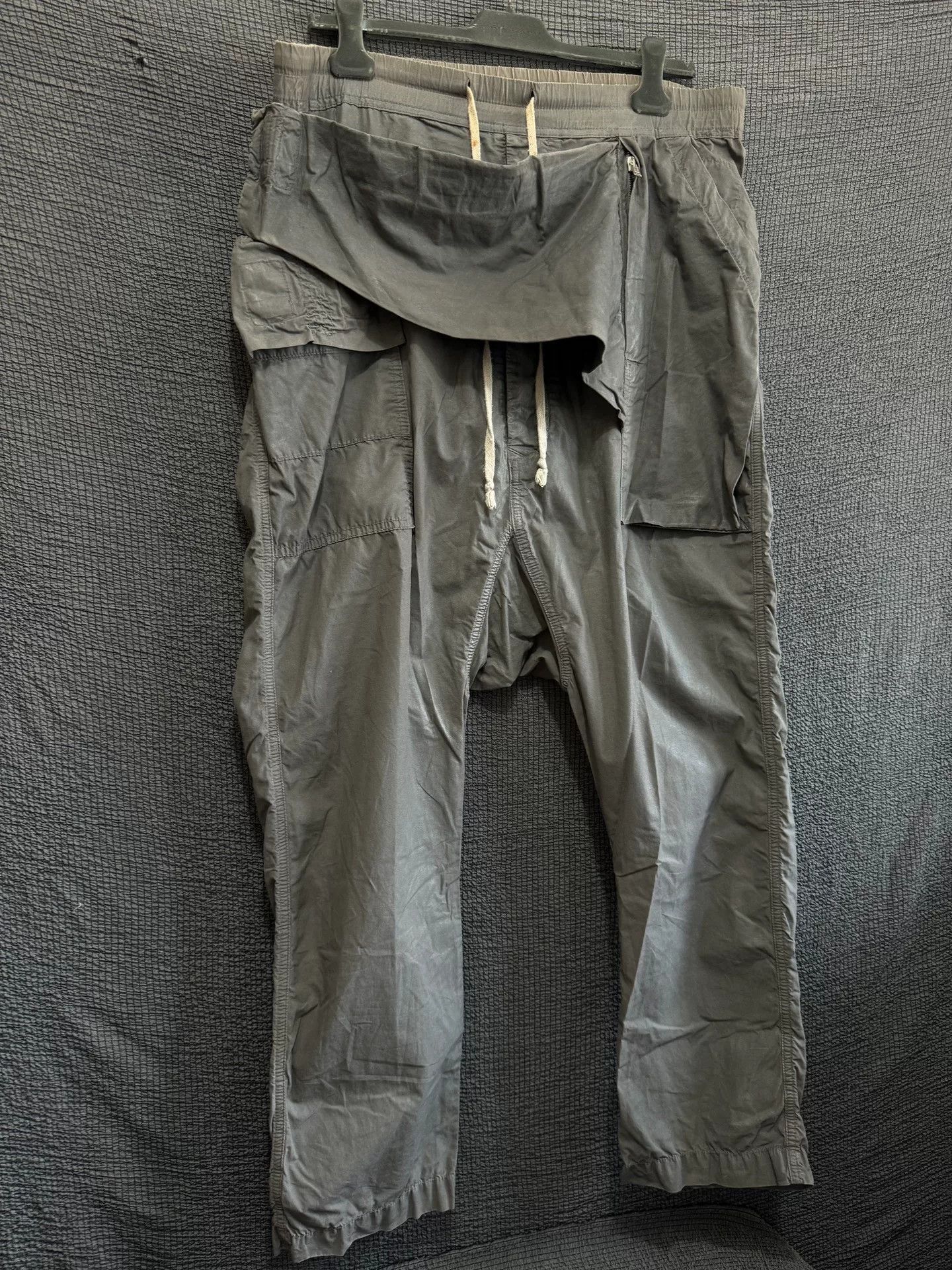 Rick Owens Rick Owens Gray Cargo Drop-Crotch Pants Size US 28 / EU 44 - 4 Thumbnail
