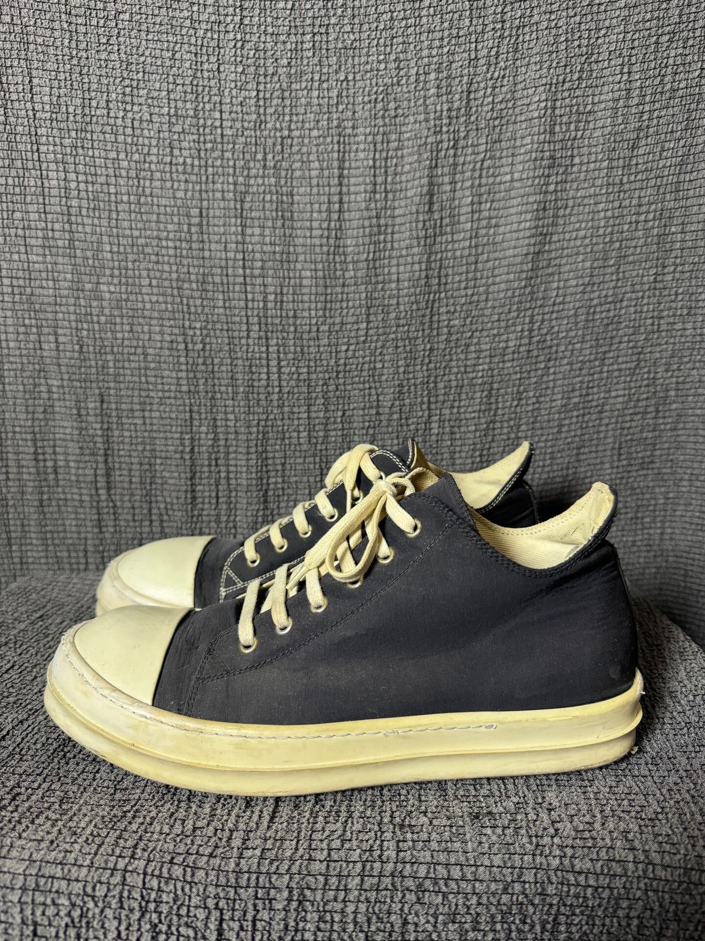 Rick Owens Rick Owens Low-Top Black and White Sneakers Size US 10 / EU 43 - 3 Thumbnail