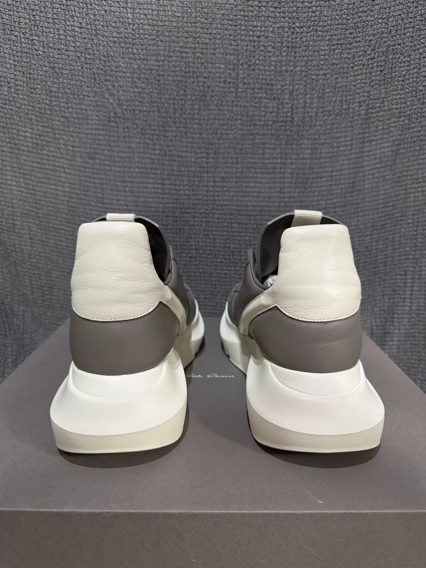 Rick Owens Rick Owens Beige Leather Sneakers Size US 6 / EU 39 - 7 Thumbnail