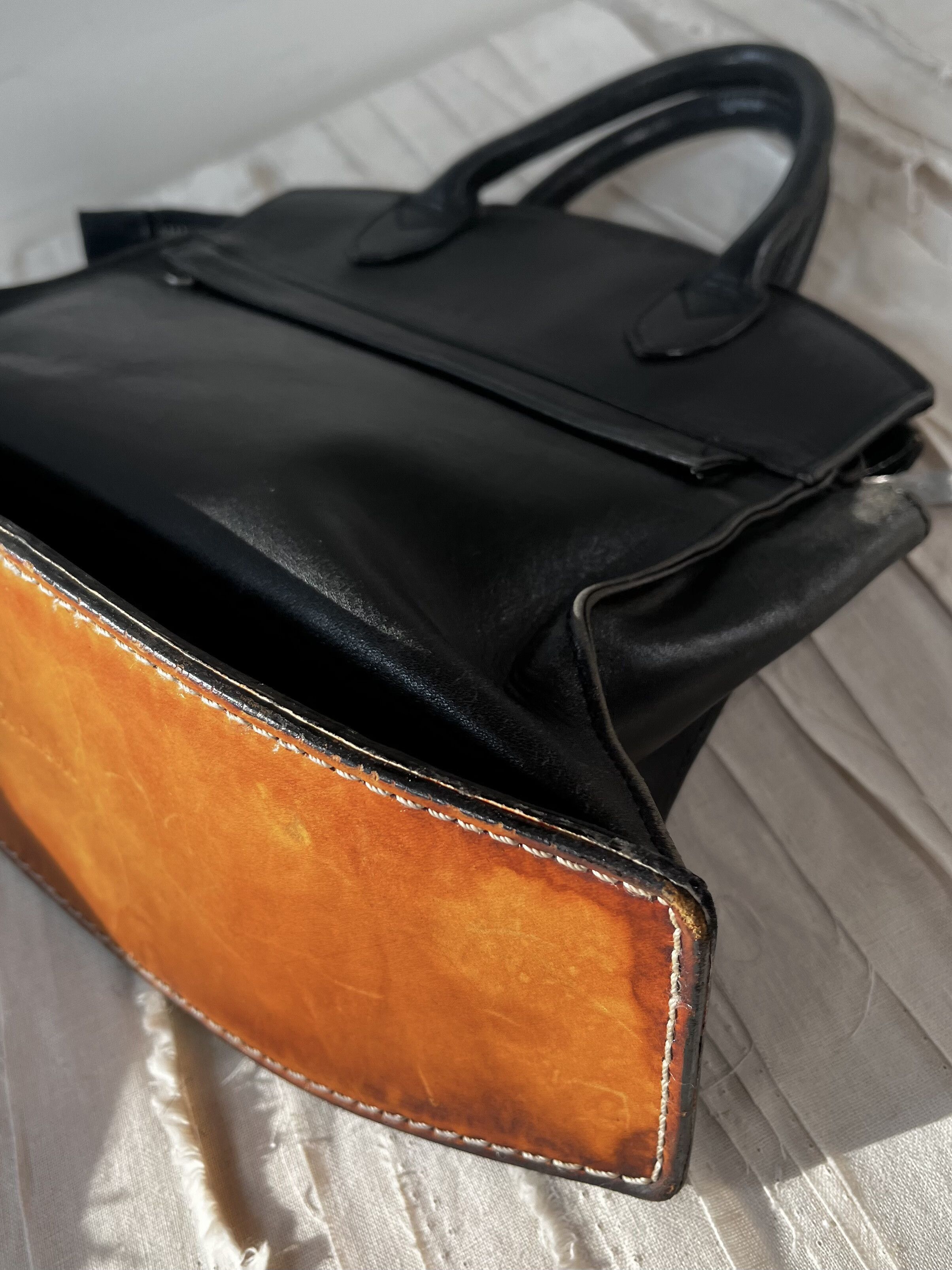 Masaki Matsushima Masaki Matsushima Black Leather Handbag Size ONE SIZE - 9 Thumbnail