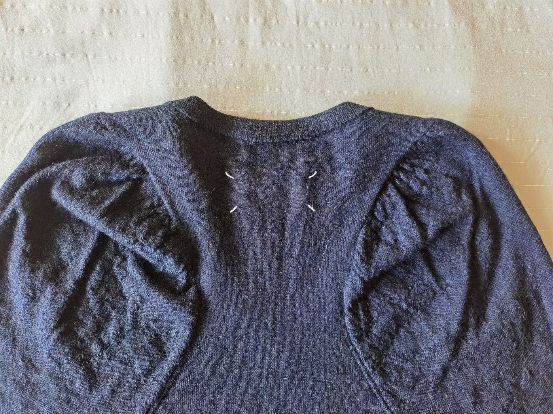 Maison Margiela Maison Margiela Wool Sweater with V-neck Size M / US 6-8 / IT 42-44 - 4 Thumbnail