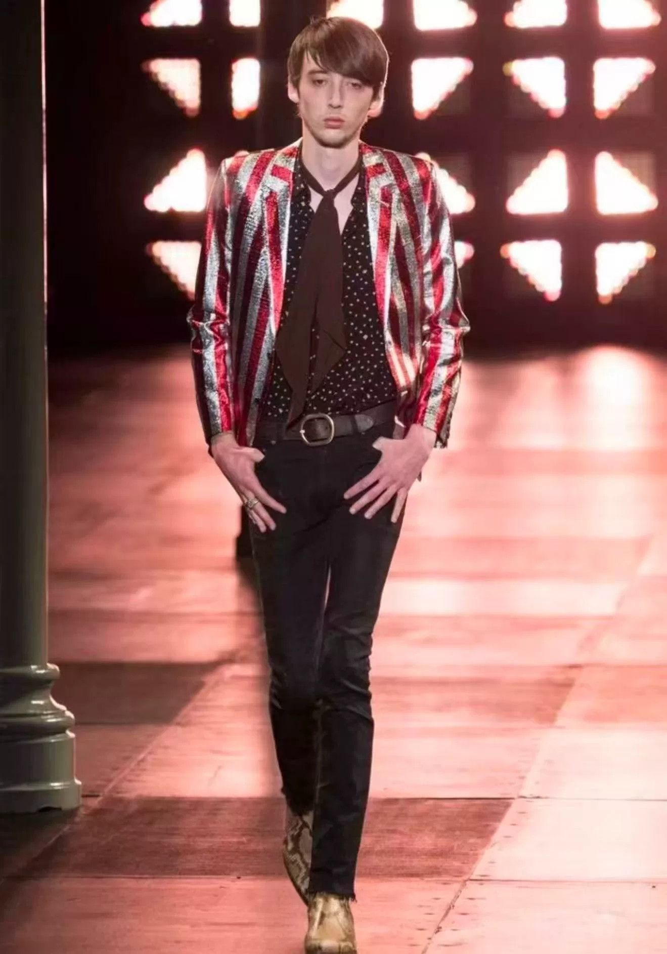 Saint Laurent Paris Saint Laurent Metallic Stripe Suit Jacket Size US S / EU 44-46 / 1 - 9 Thumbnail