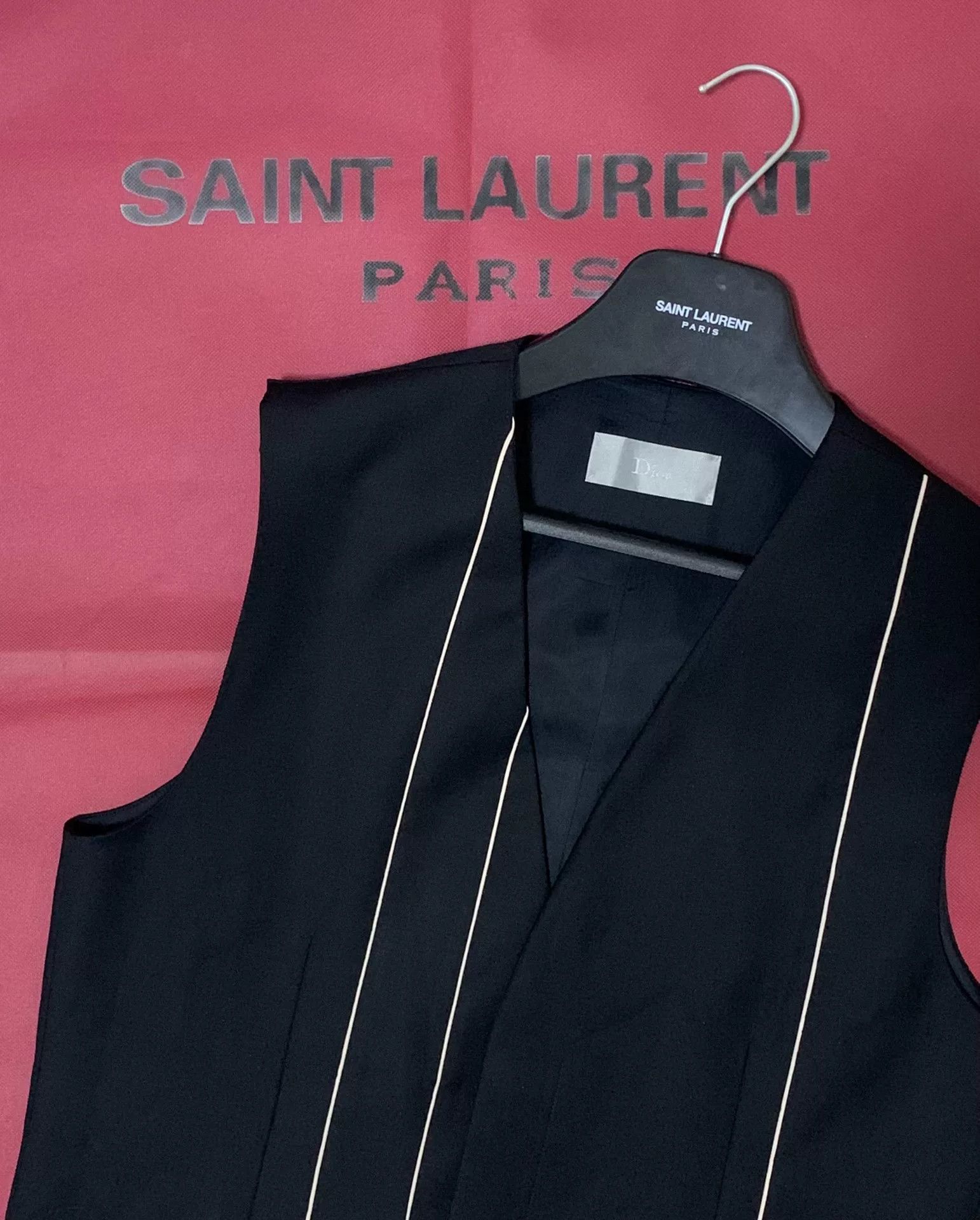 Dior Dior Homme White Line Vest Size US M / EU 48-50 / 2 - 7 Thumbnail
