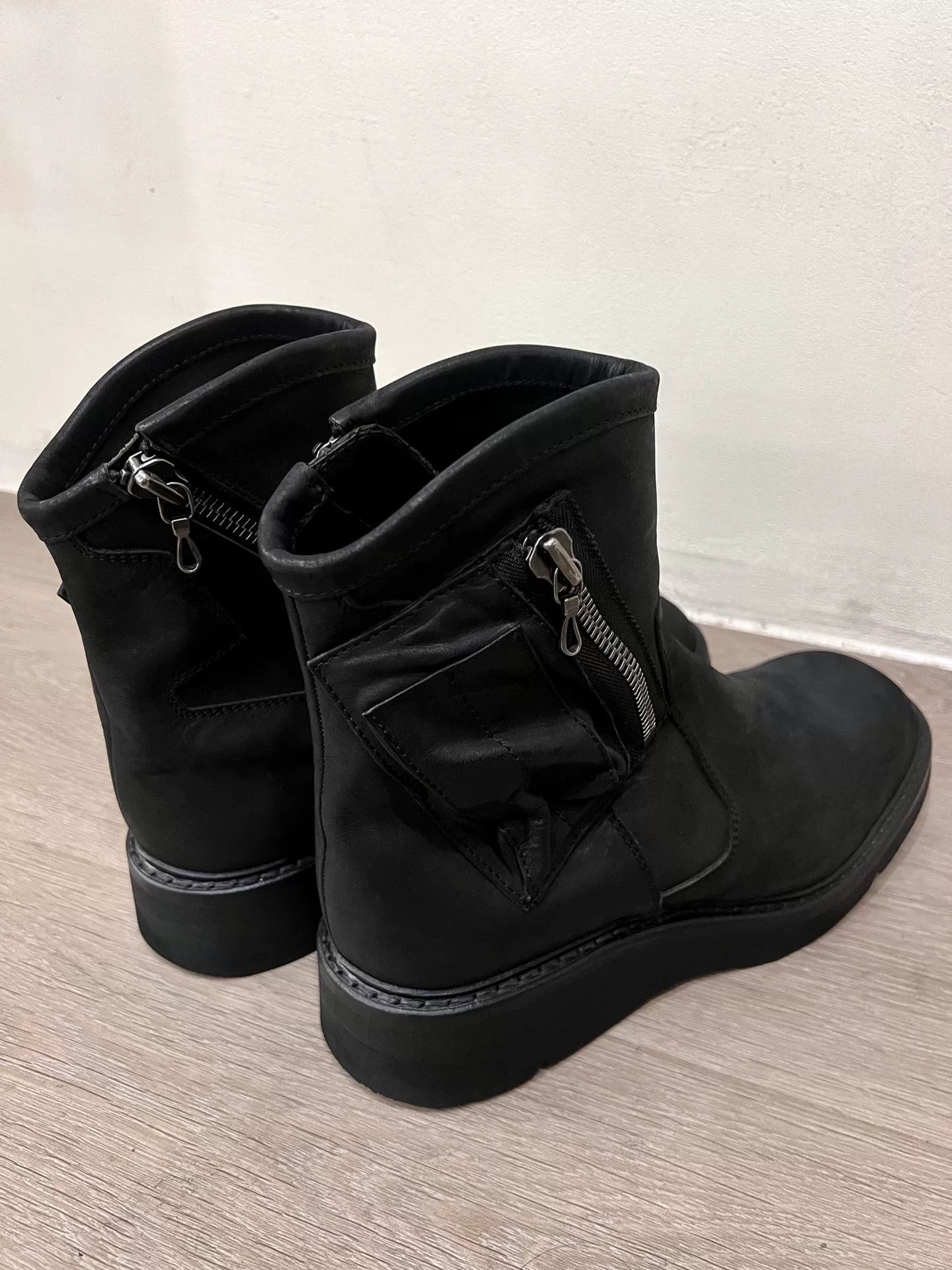 Julius Black Suede Leather Zip Military Boots Size US 10 / EU 43 - 2 Thumbnail