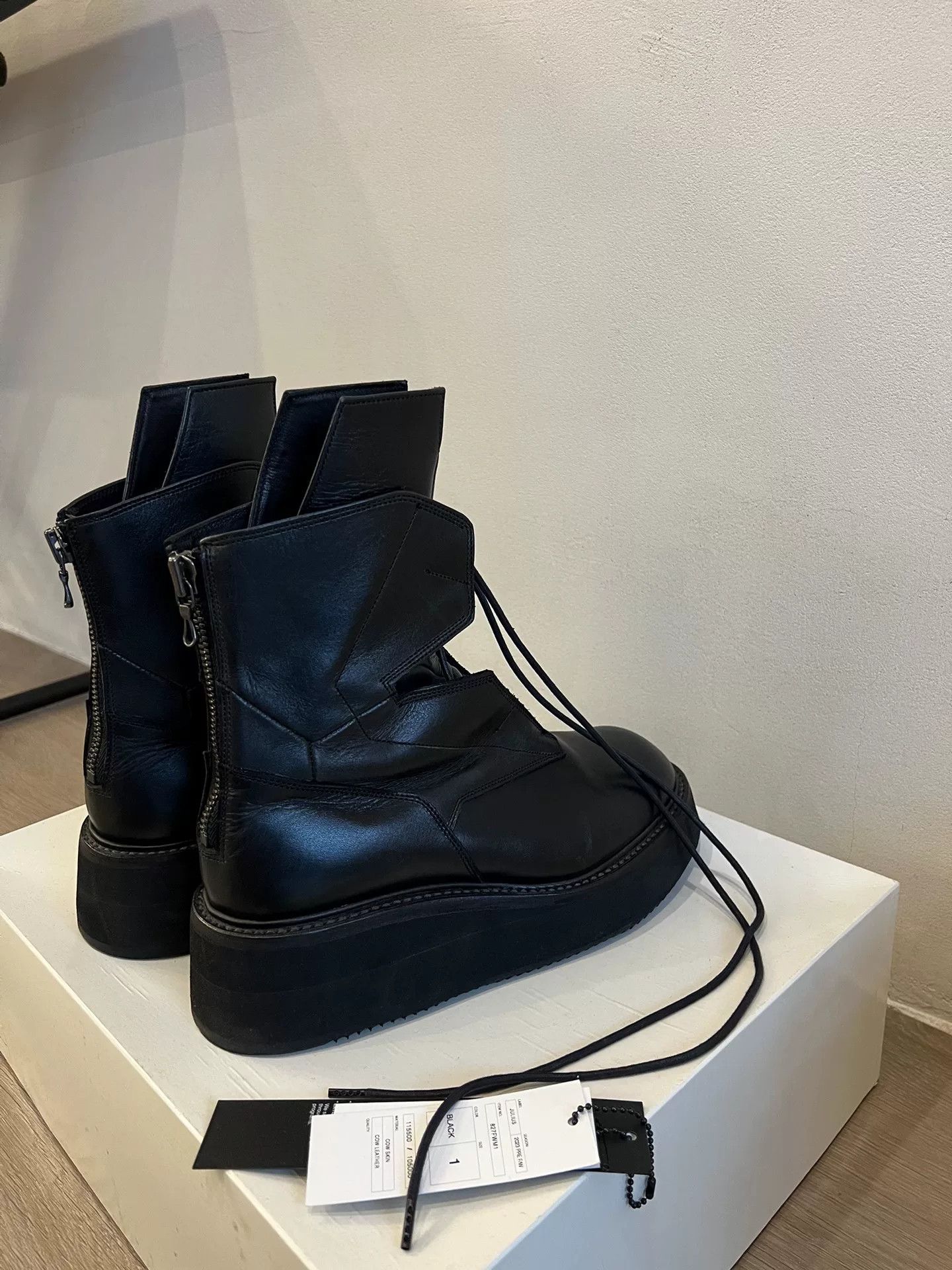 Julius Julius 7 Black High-Top Boots Size US 9 / EU 42 - 8 Thumbnail