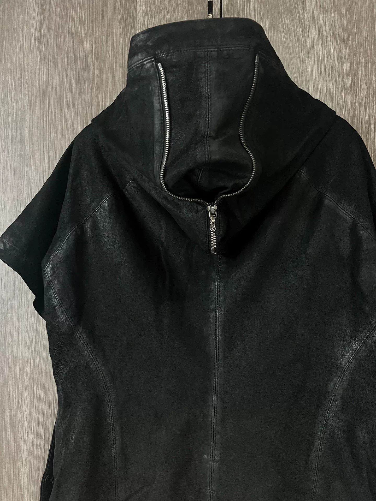 Julius Julius 7 Black Short Sleeve Hooded Jacket Size US M / EU 48-50 / 2 - 4 Thumbnail