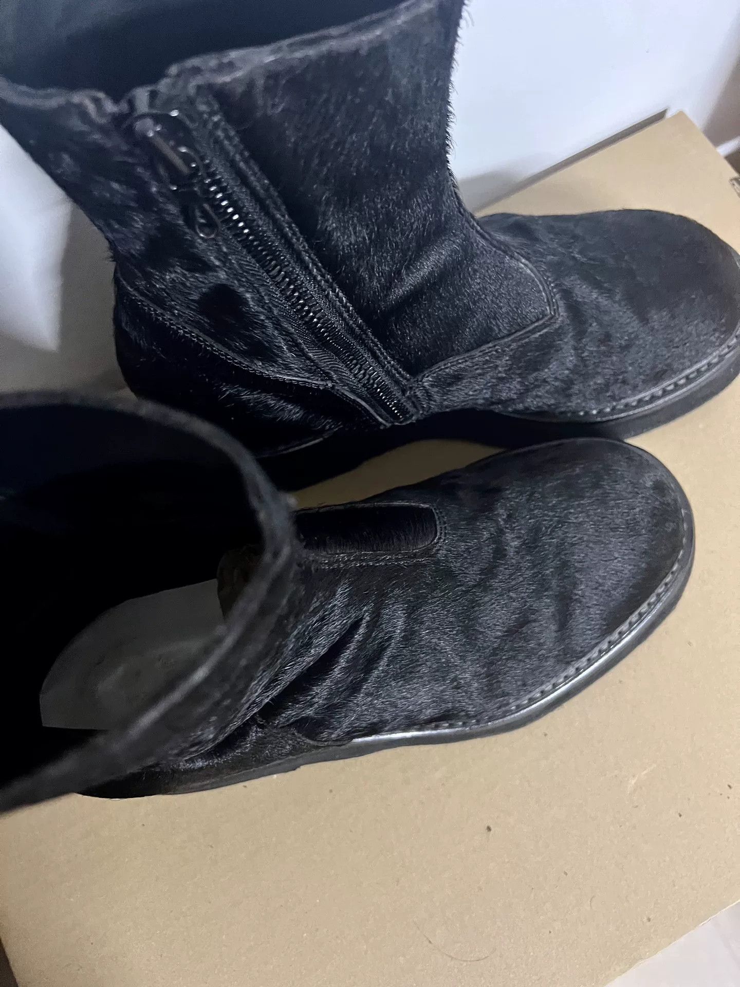 Julius Julius 7 High-Top Black Fur Boots Size US 7 / EU 40 - 8 Thumbnail