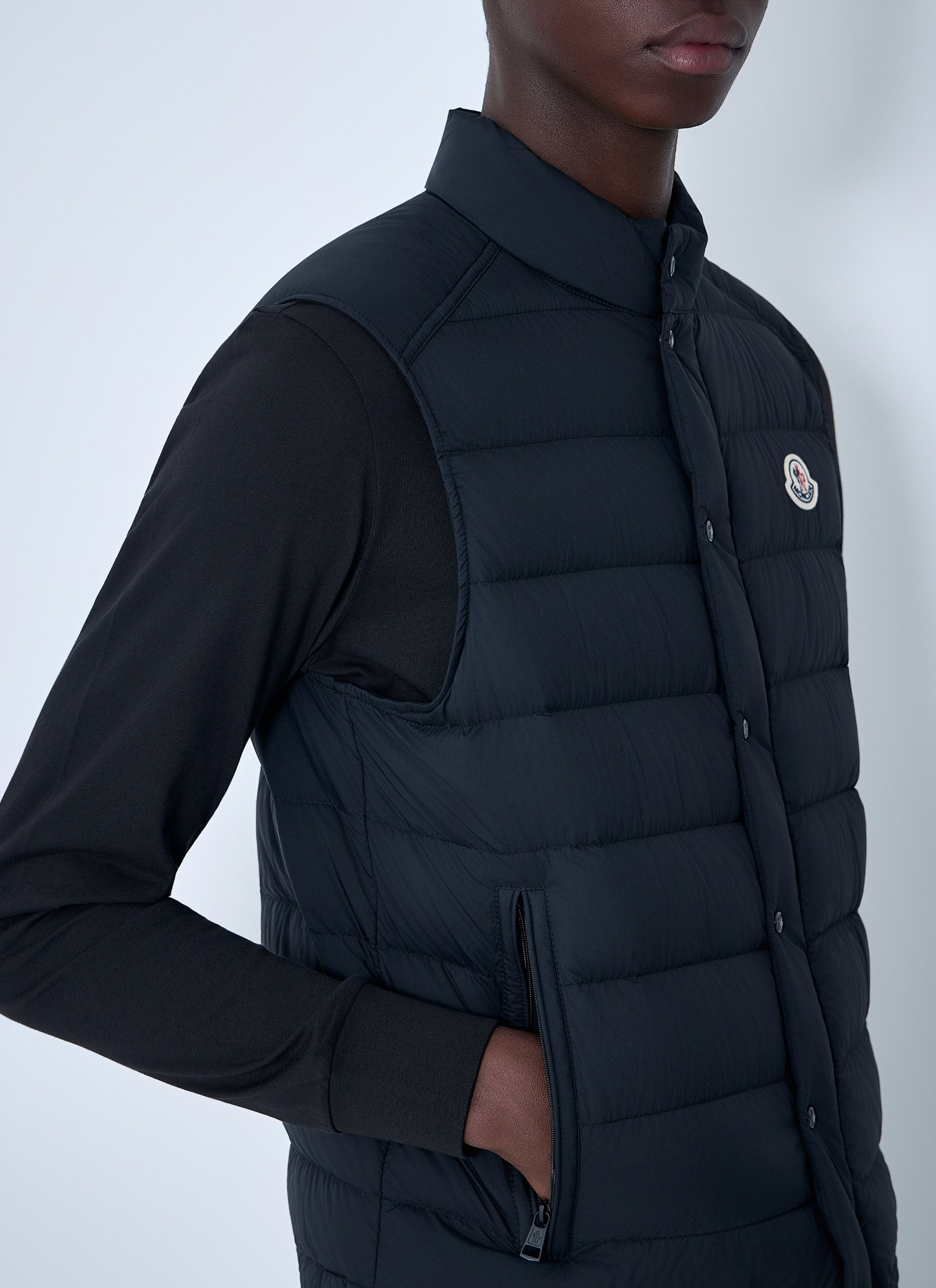 Moncler Barthe Gilet Size US XL / EU 56 / 4 - 6 Thumbnail