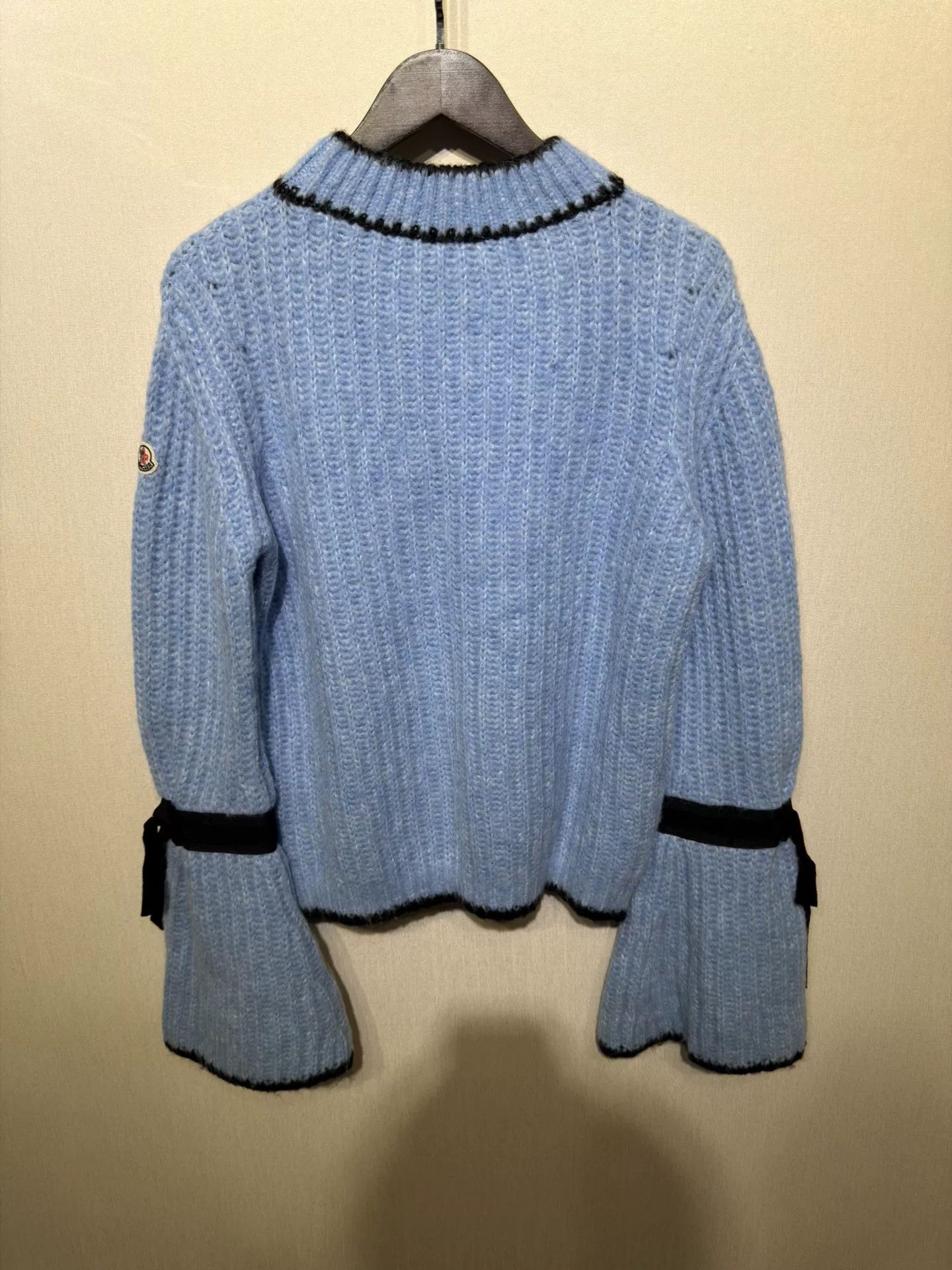 Moncler Blue Moncler Bell Sleeve Sweater Size M Size M / US 6-8 / IT 42-44 - 2 Thumbnail