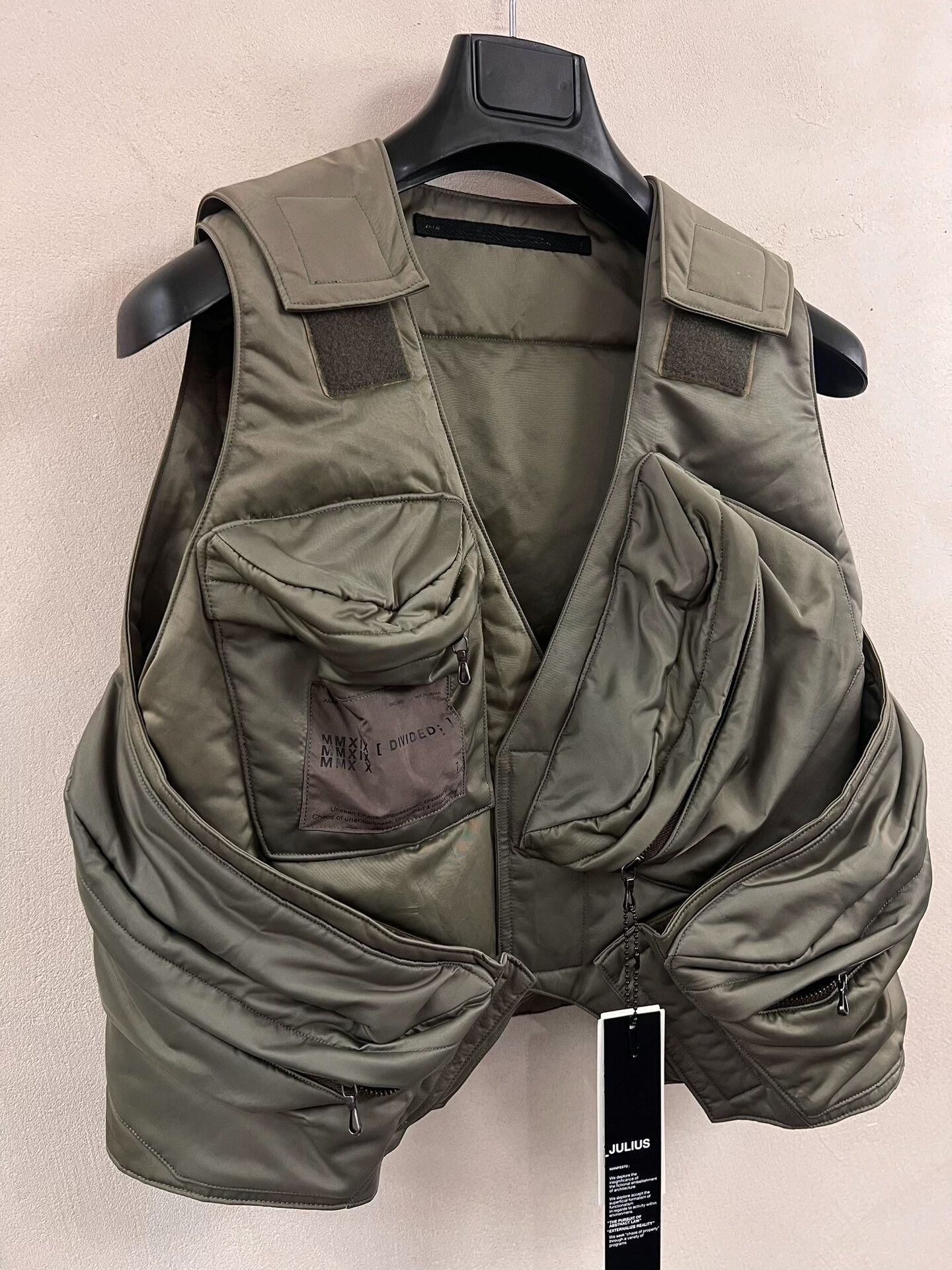 Julius Julius 7 Flight Vest with Pockets Size US M / EU 48-50 / 2 - 4 Thumbnail
