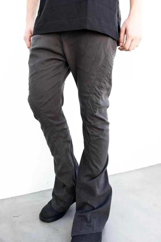 Julius Spiral Black Flared Jeans by Julius_7 Size 26" / US 2 / IT 38 - 8 Thumbnail