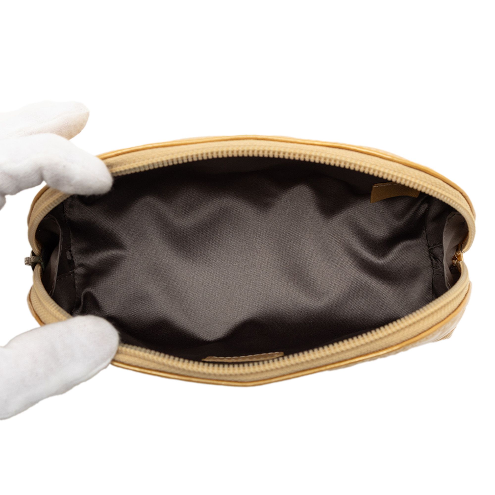 Chanel Chanel Quilted Patent Precious Symbols Pouch Size ONE SIZE - 4 Thumbnail