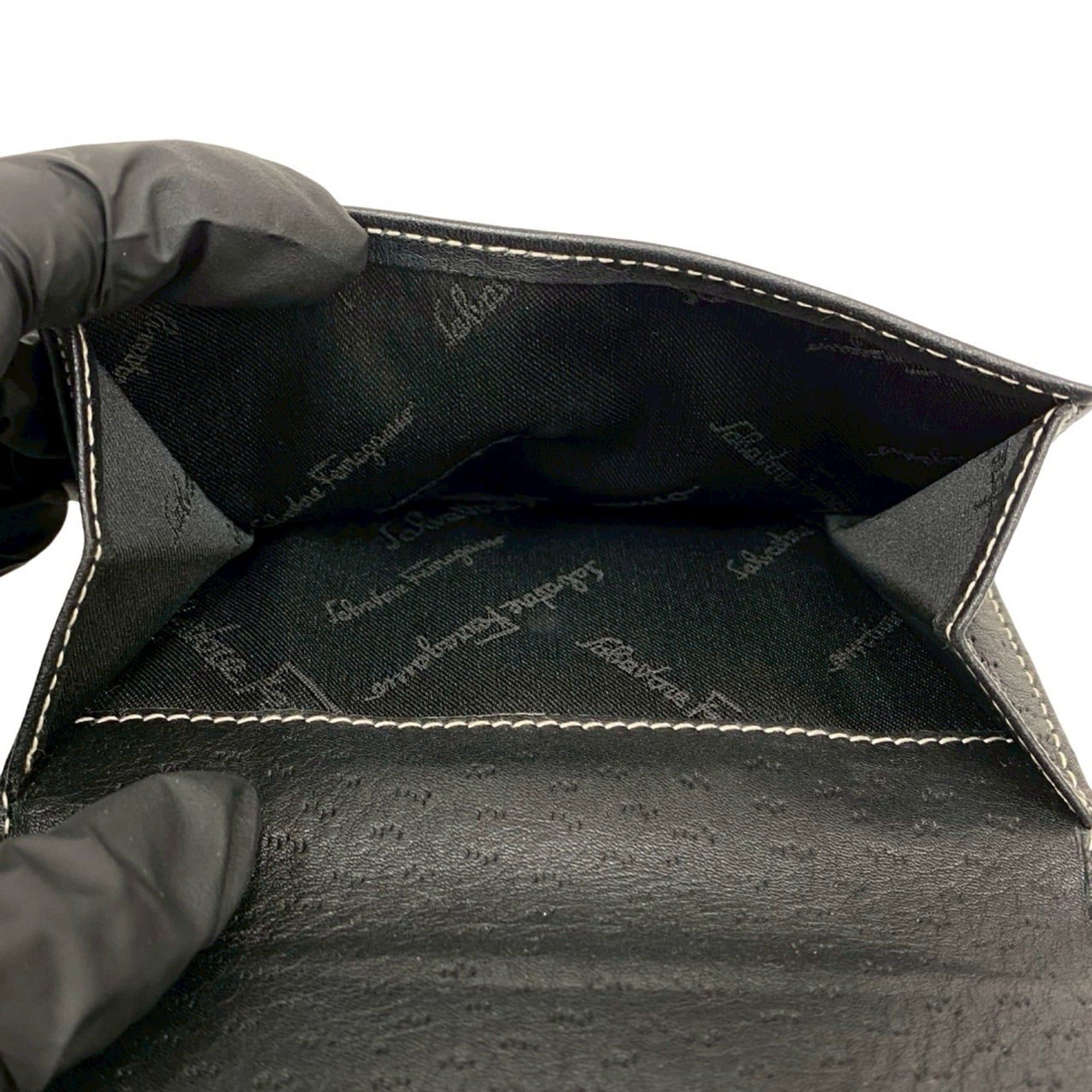 Salvatore Ferragamo Salvatore Ferragamo Gancini Leather Bifold Wallet in Black 40515 Size ONE SIZE - 10 Thumbnail