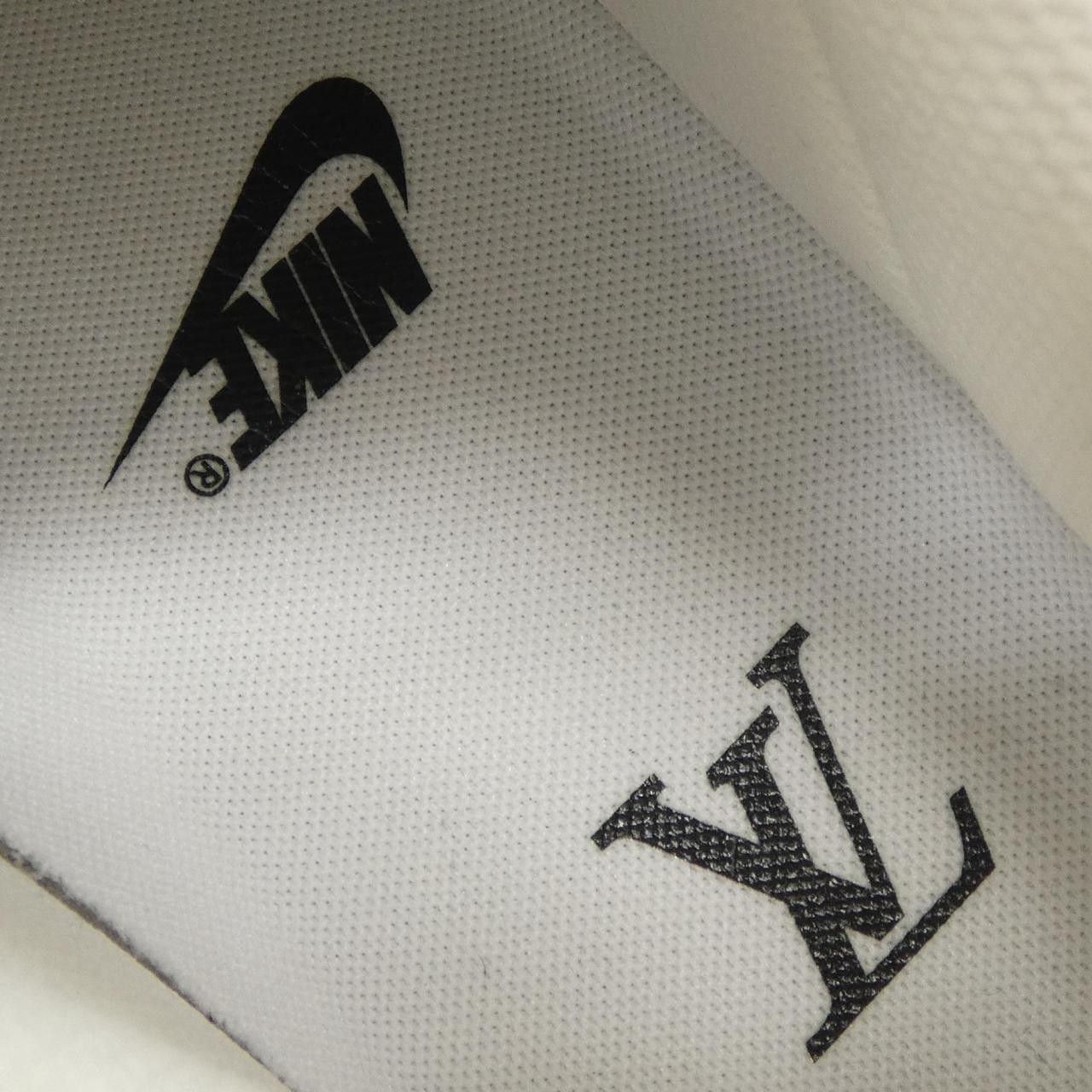 Louis Vuitton Louis Vuitton Louis Vuitton by Virgil Abloh Nike Air Force1 Low Sneakers Leather Shoes NIKE AIR FORCE1 LOW DUTY FREE for USA Size ONE SIZE - 6 Thumbnail