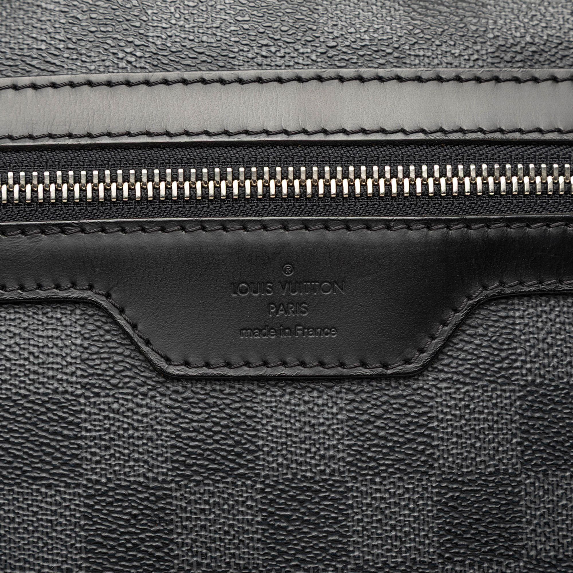 Louis Vuitton Louis Vuitton Damier Graphite Mick MM Size ONE SIZE - 6 Thumbnail