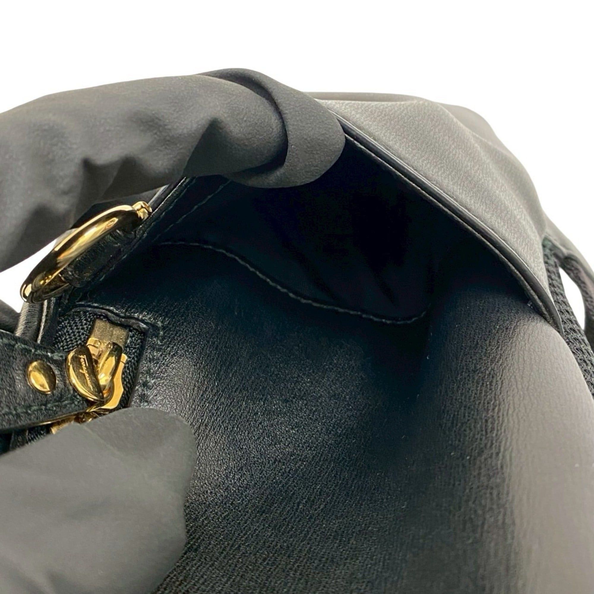 Salvatore Ferragamo Salvatore Ferragamo Gancini logo stitched leather backpack in black (50900) Size ONE SIZE - 10 Thumbnail