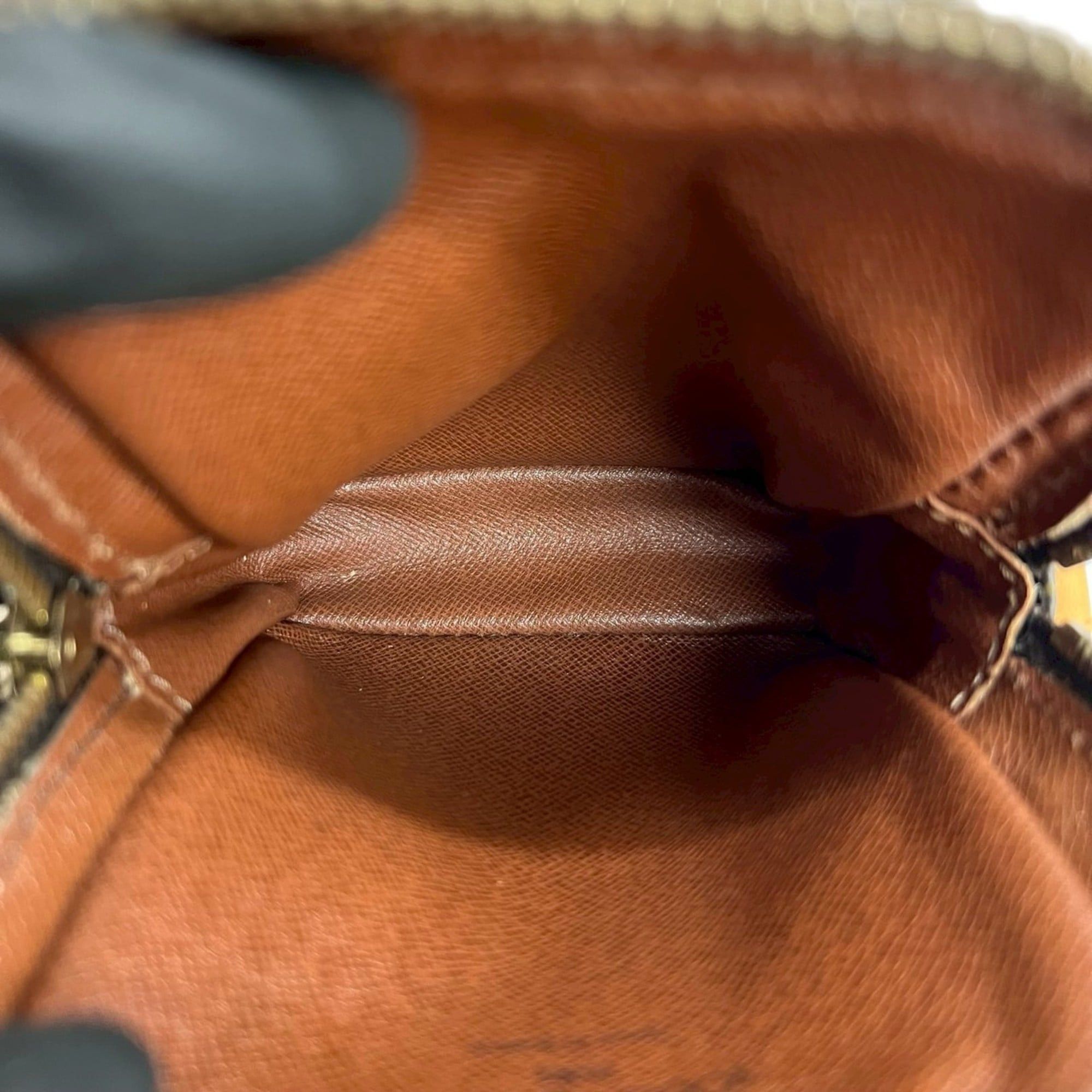 Louis Vuitton LOUIS VUITTON Mini Danube Monogram Leather Shoulder Bag/Pochette Brown 199-2 Size ONE SIZE - 9 Thumbnail