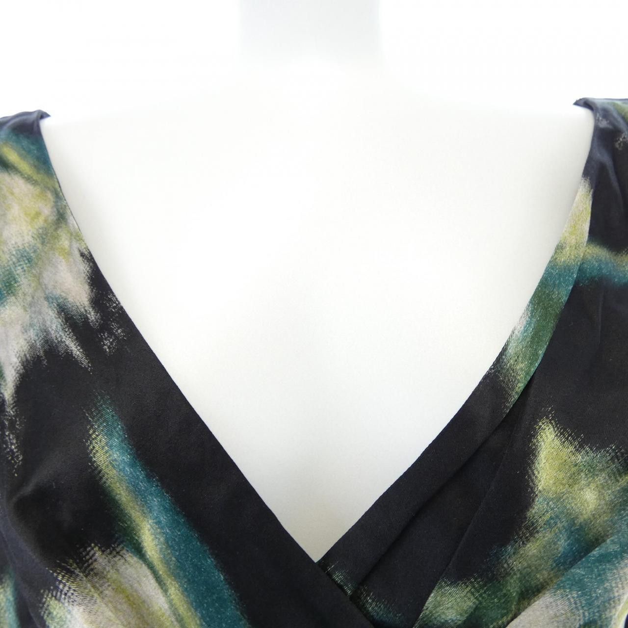Dior Dior Christian Dior Dress Textile Dresses 351R44A7177 DUTY FREE for USA Size ONE SIZE - 5 Thumbnail