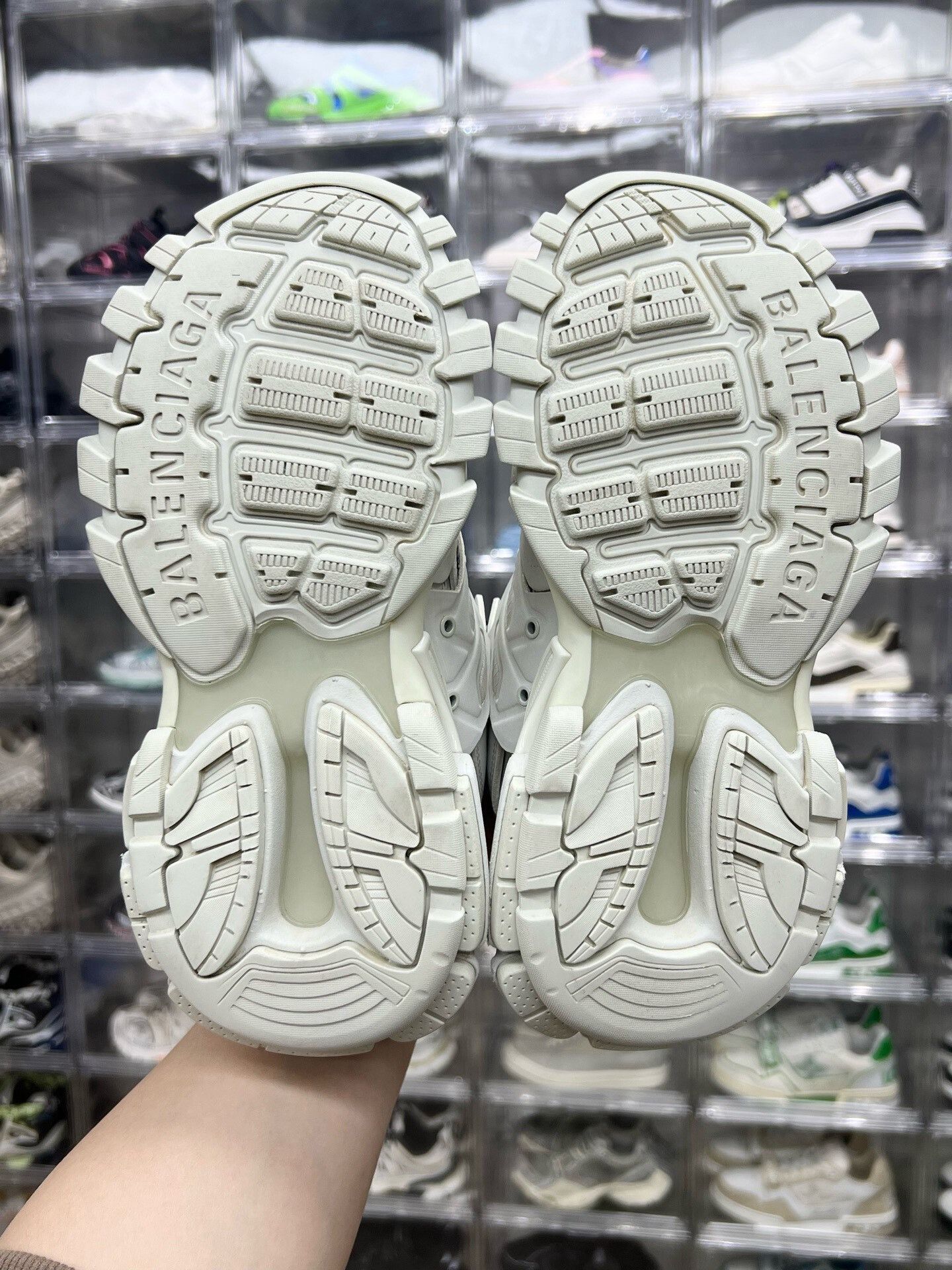 Balenciaga Balenciaga Track Sneakers in White Size US 7 / EU 40 - 8 Thumbnail