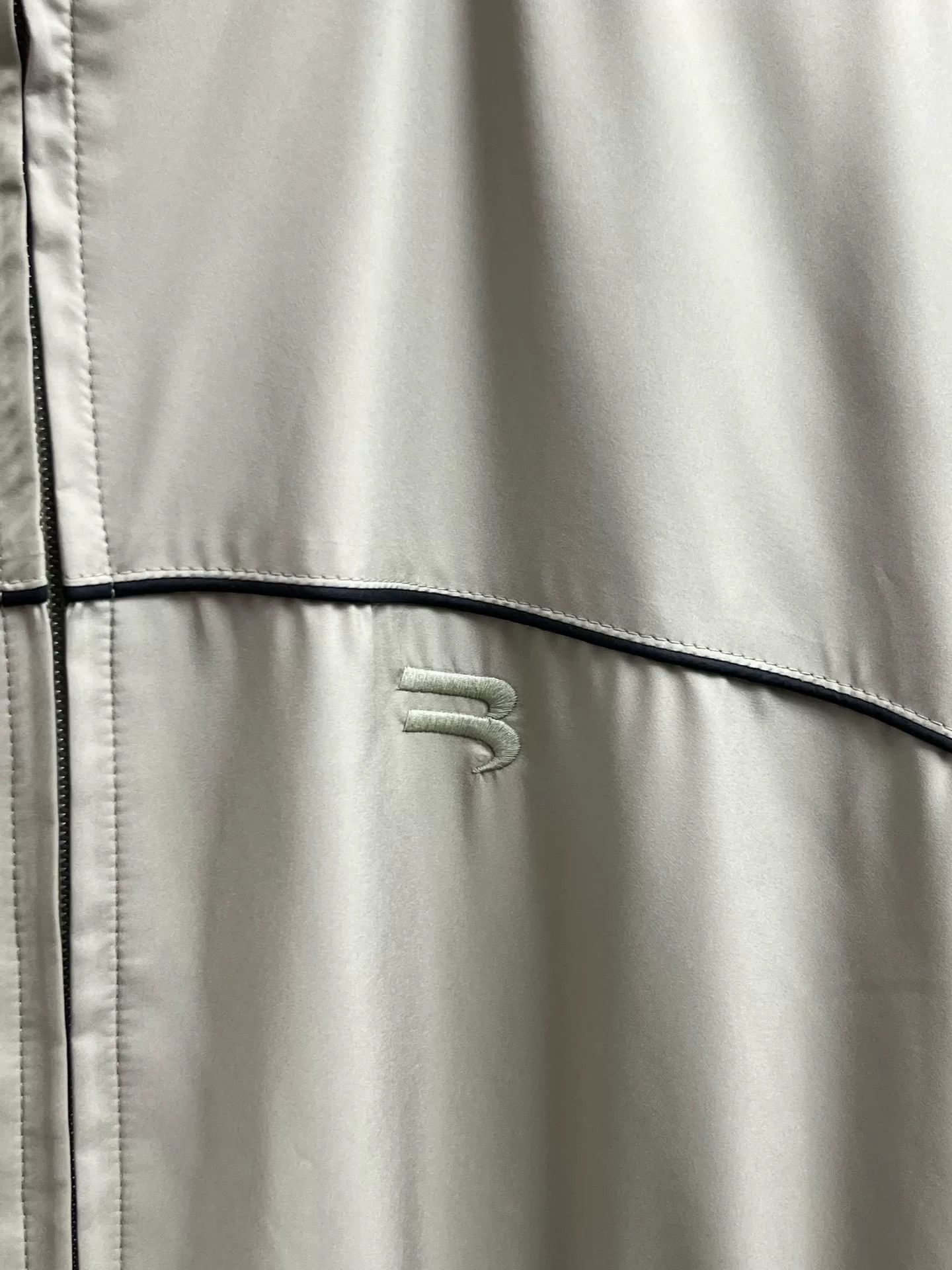 Balenciaga Balenciaga Long Sleeve Jacket in Gray Size US S / EU 44-46 / 1 - 2 Thumbnail