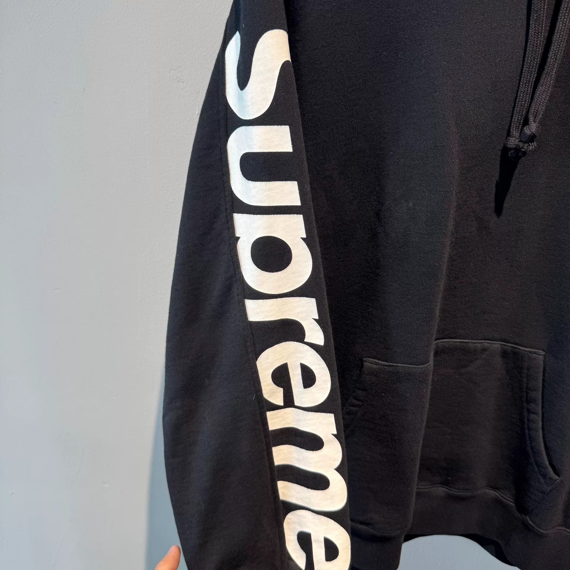 Supreme Supreme Black Hoodie for Sale Size US M / EU 48-50 / 2 - 8 Thumbnail