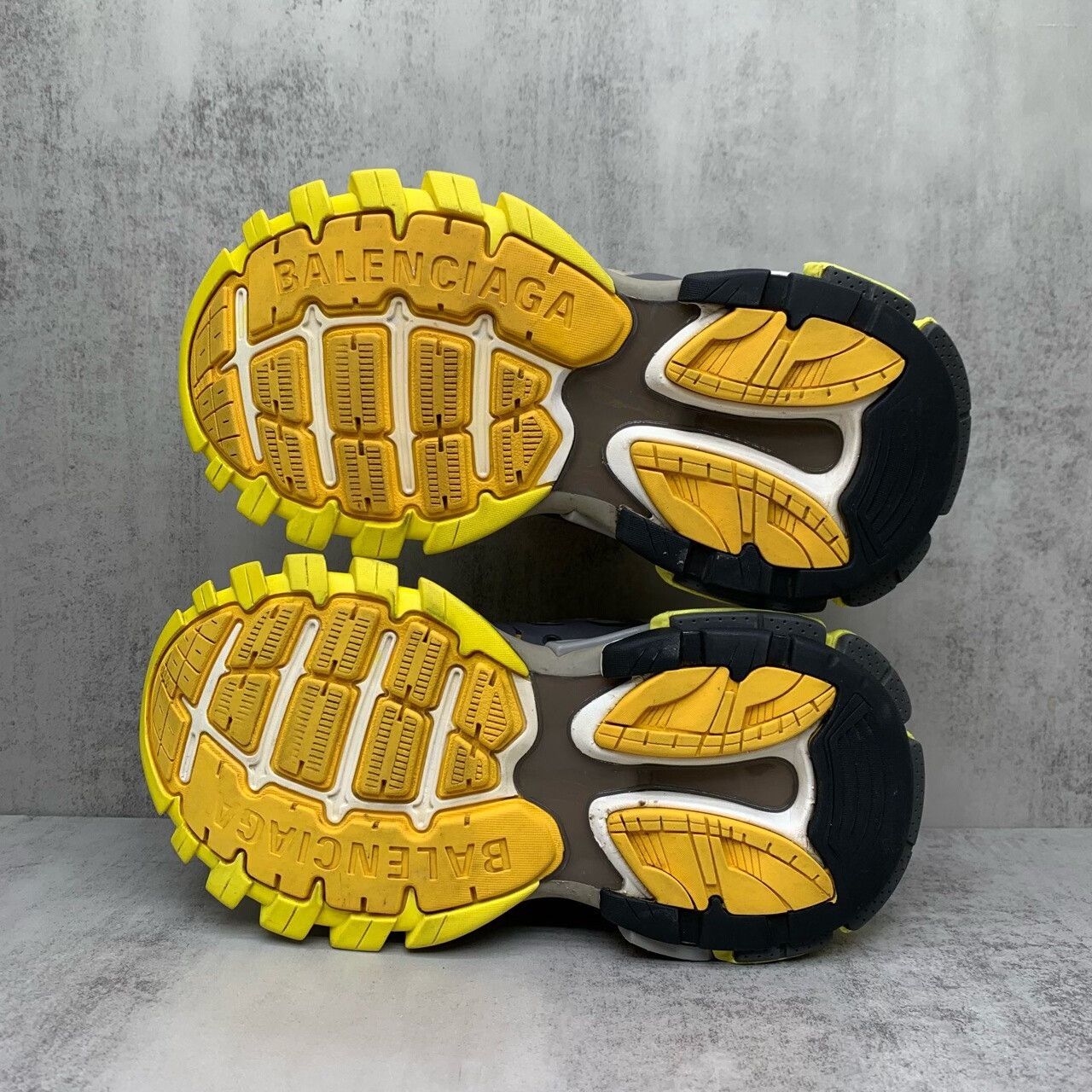Balenciaga Balenciaga Track Sneakers in Gray Yellow Size US 5 / EU 37 - 7 Thumbnail