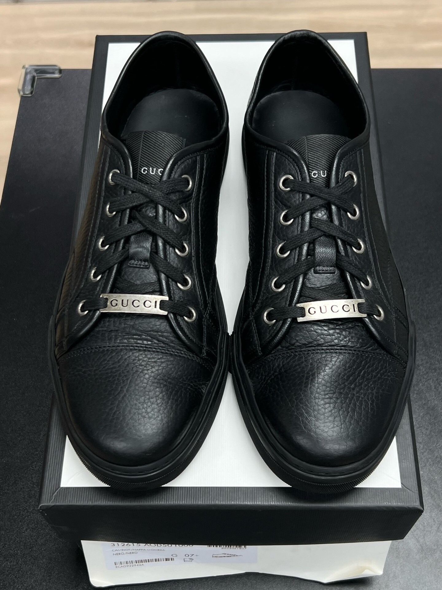 Gucci Gucci Black Low-Top Sneakers Size 41.5 Size US 8.5 / EU 41-42 - 3 Thumbnail