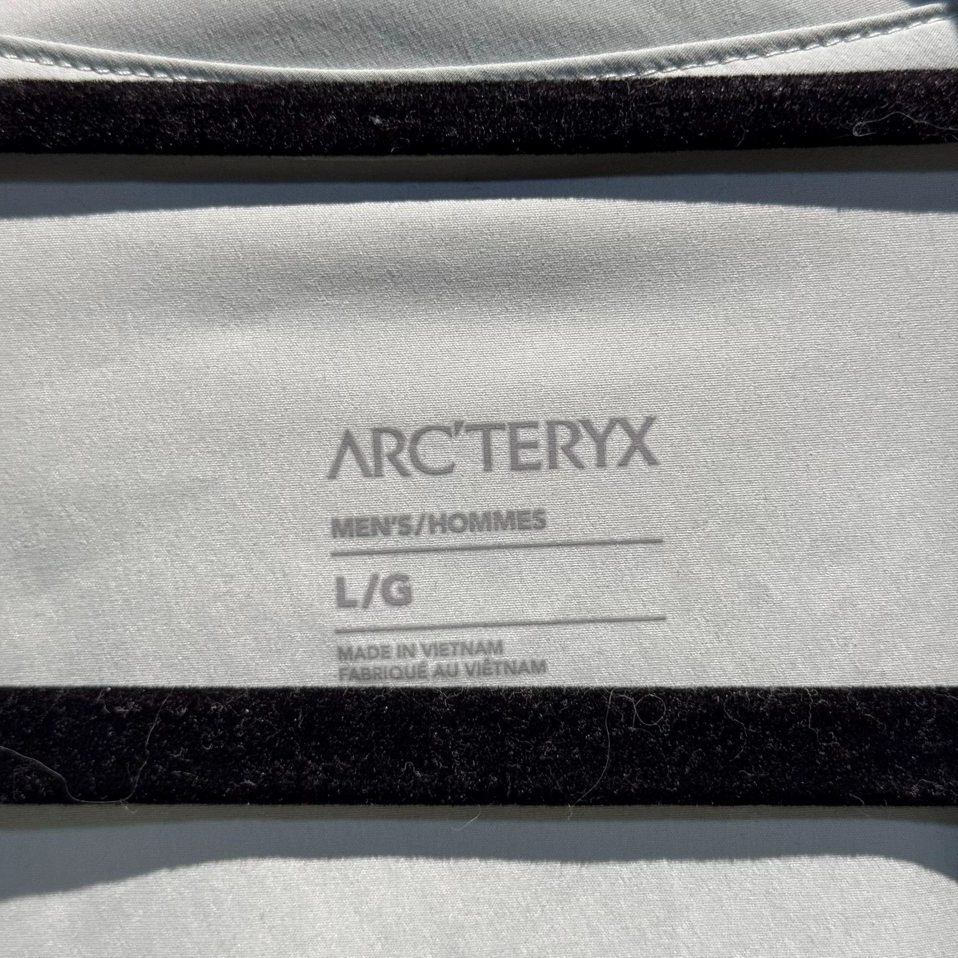 Arc'teryx Arcteryx Arcople Windbreaker Size L Size US L / EU 52-54 / 3 - 5 Thumbnail