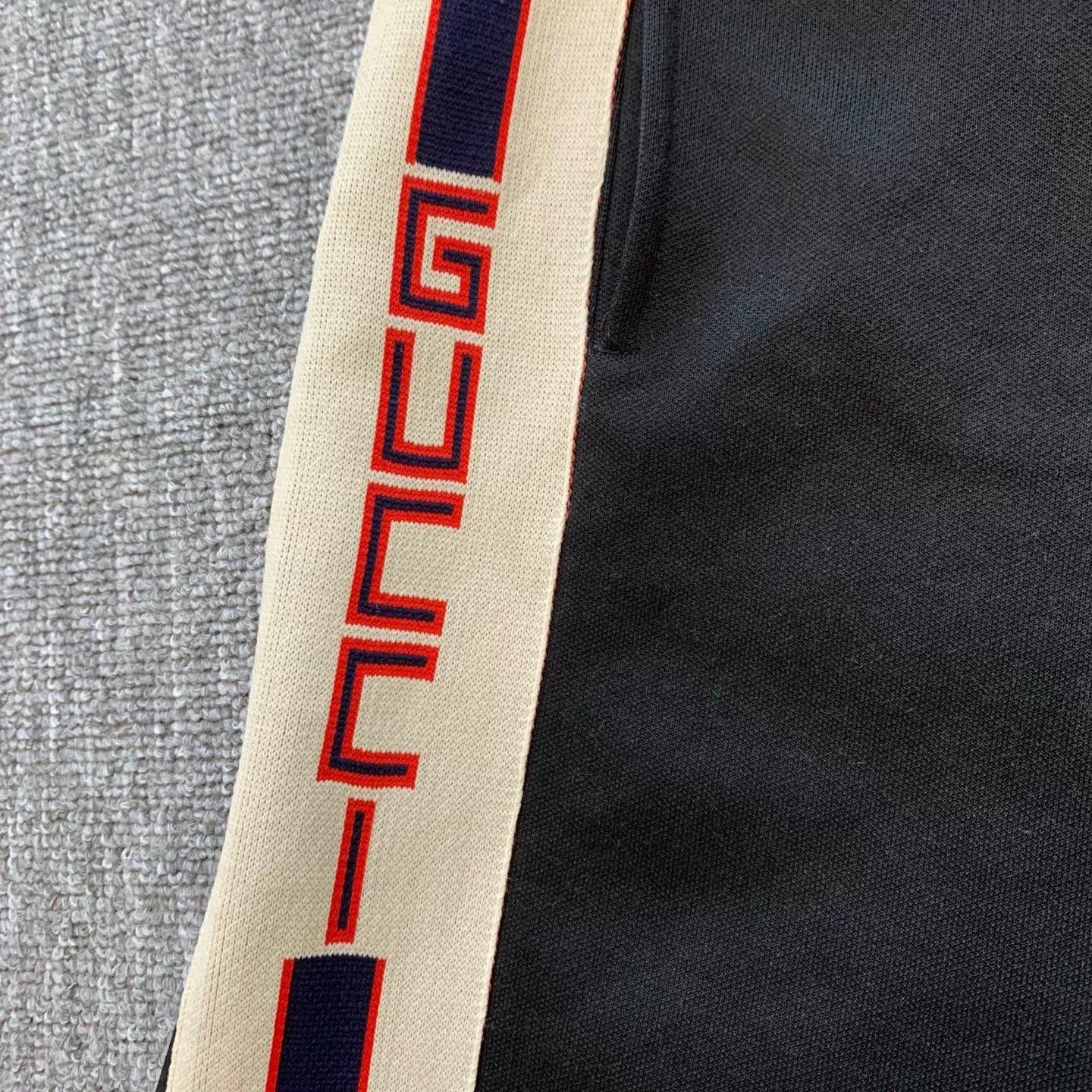 Gucci Gucci Logo Side Button Shorts Size US 34 / EU 50 - 6 Thumbnail