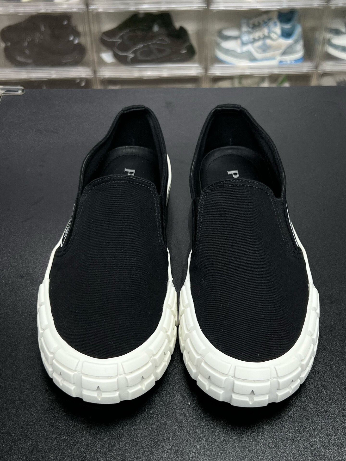 Prada Prada Black Nylon Low Sneakers Size US 8 / EU 41 - 2 Thumbnail