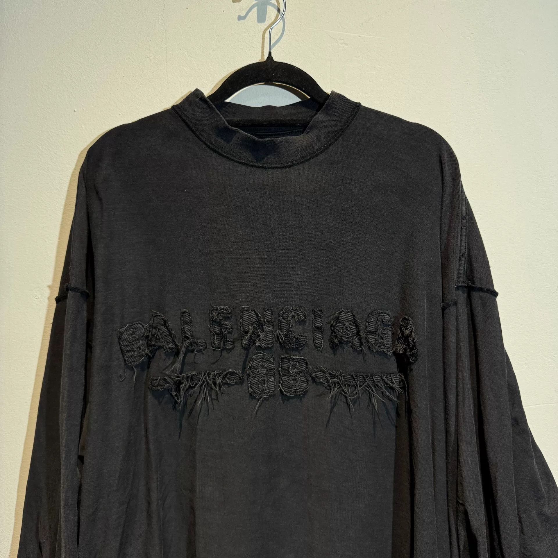 Balenciaga Balenciaga Distressed Long Sleeve Shirt Size US M / EU 48-50 / 2 - 2 Thumbnail