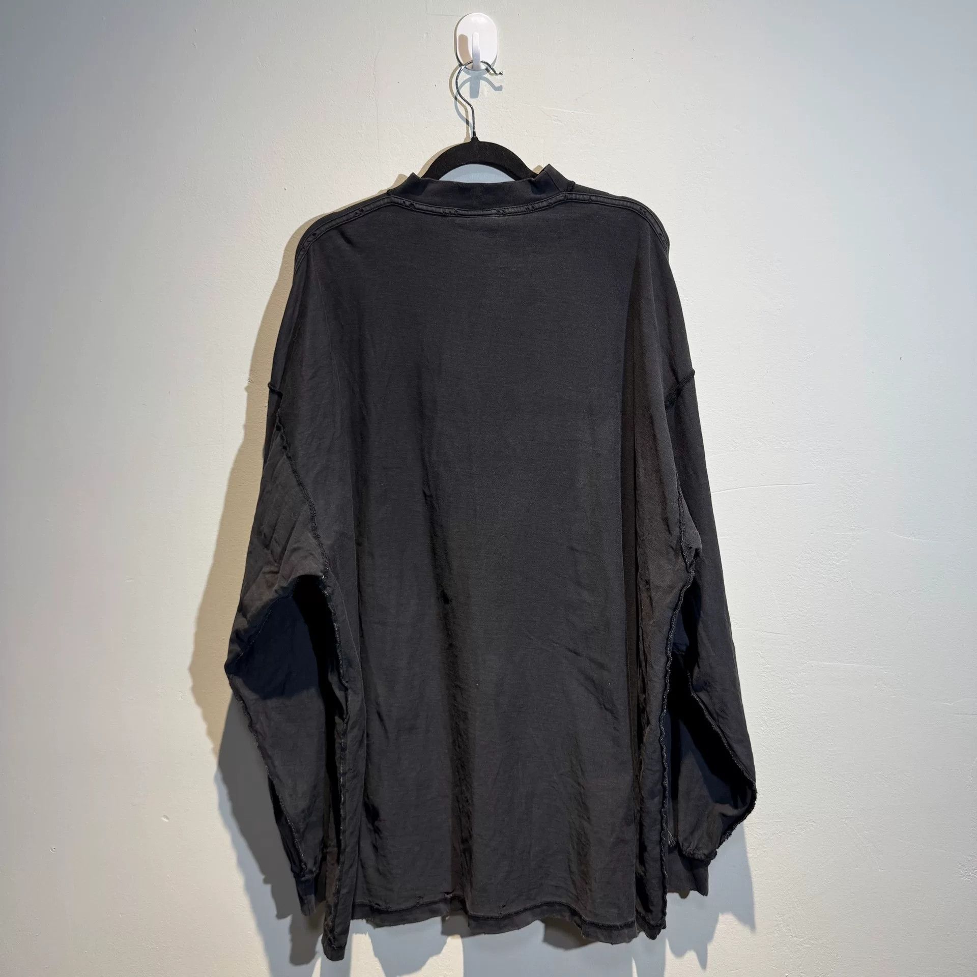 Balenciaga Balenciaga Distressed Long Sleeve Shirt Size US M / EU 48-50 / 2 - 3 Thumbnail