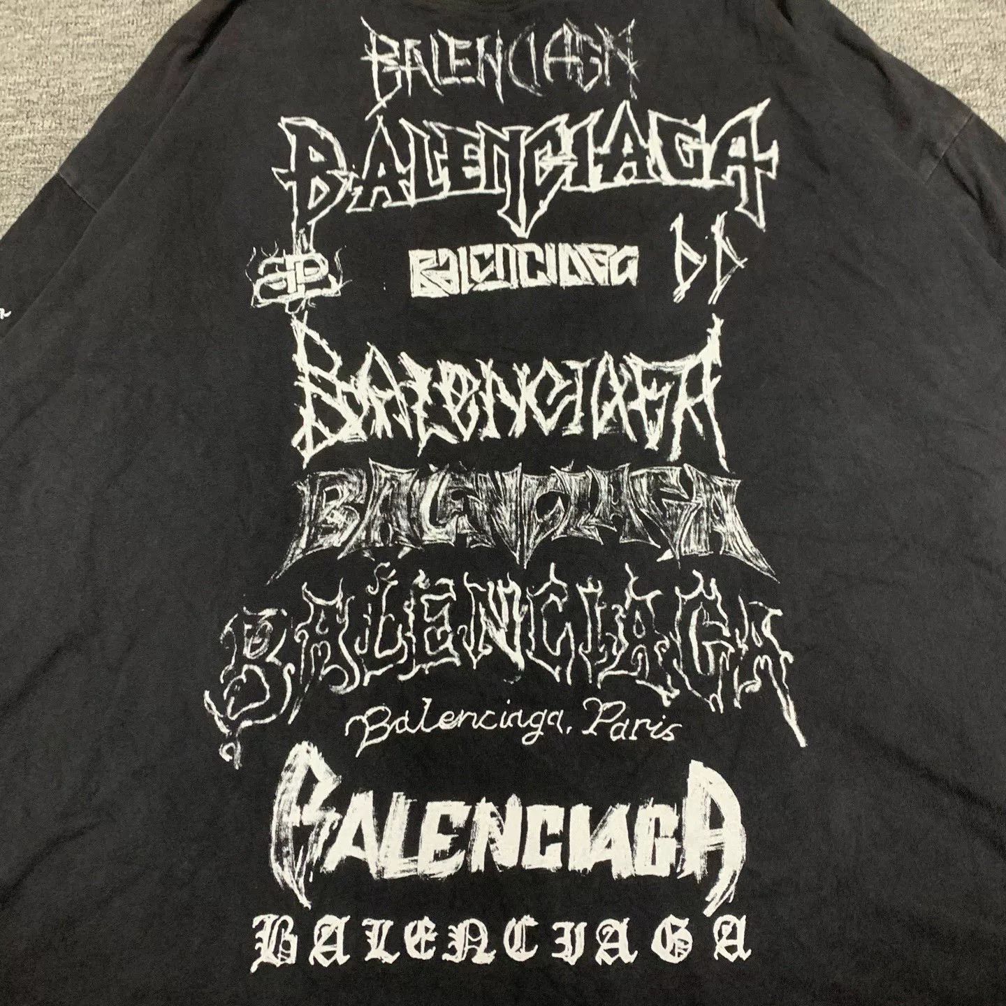 Balenciaga Balenciaga Black Graffiti Print Sweatshirt Size US L / EU 52-54 / 3 - 6 Thumbnail