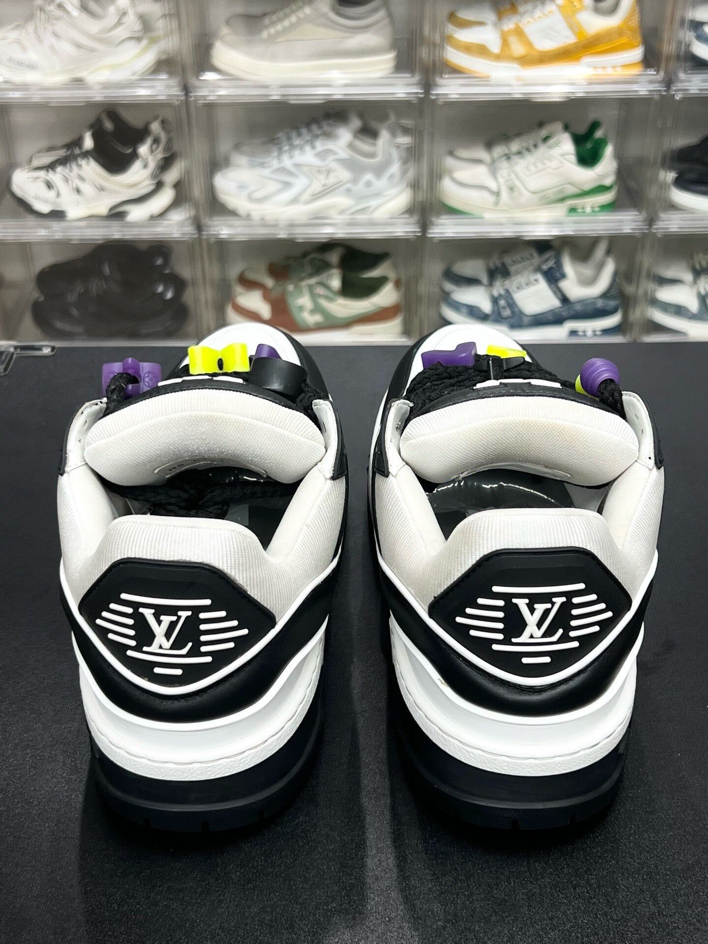 Louis Vuitton LV Trainer Maxi Black White Size 41.5 Size US 8.5 / EU 41-42 - 7 Thumbnail