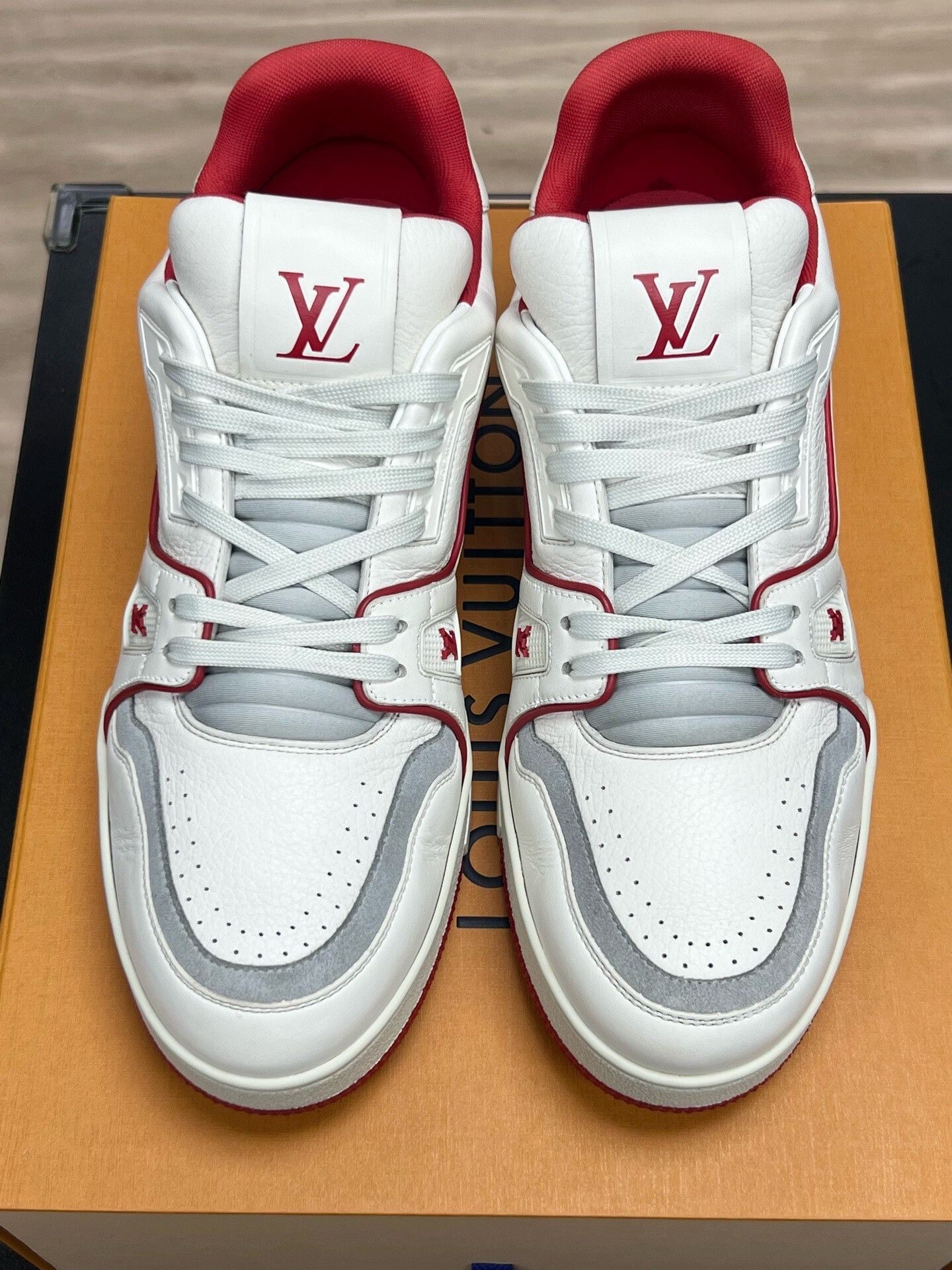 Louis Vuitton LV Trainer White Red Sneakers UK9 Size US 11 / EU 44 - 3 Thumbnail