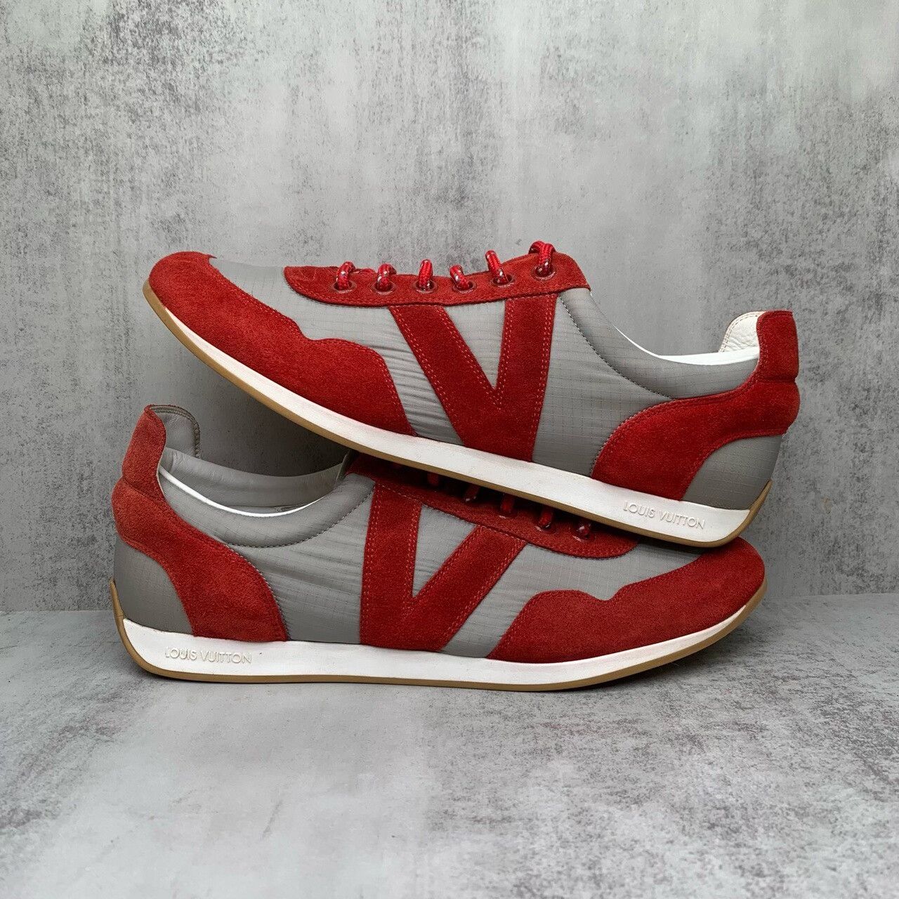 LVC Louis Vuitton Red Sneakers Size 8.5 Size US 9.5 / EU 42-43 - 2 Thumbnail