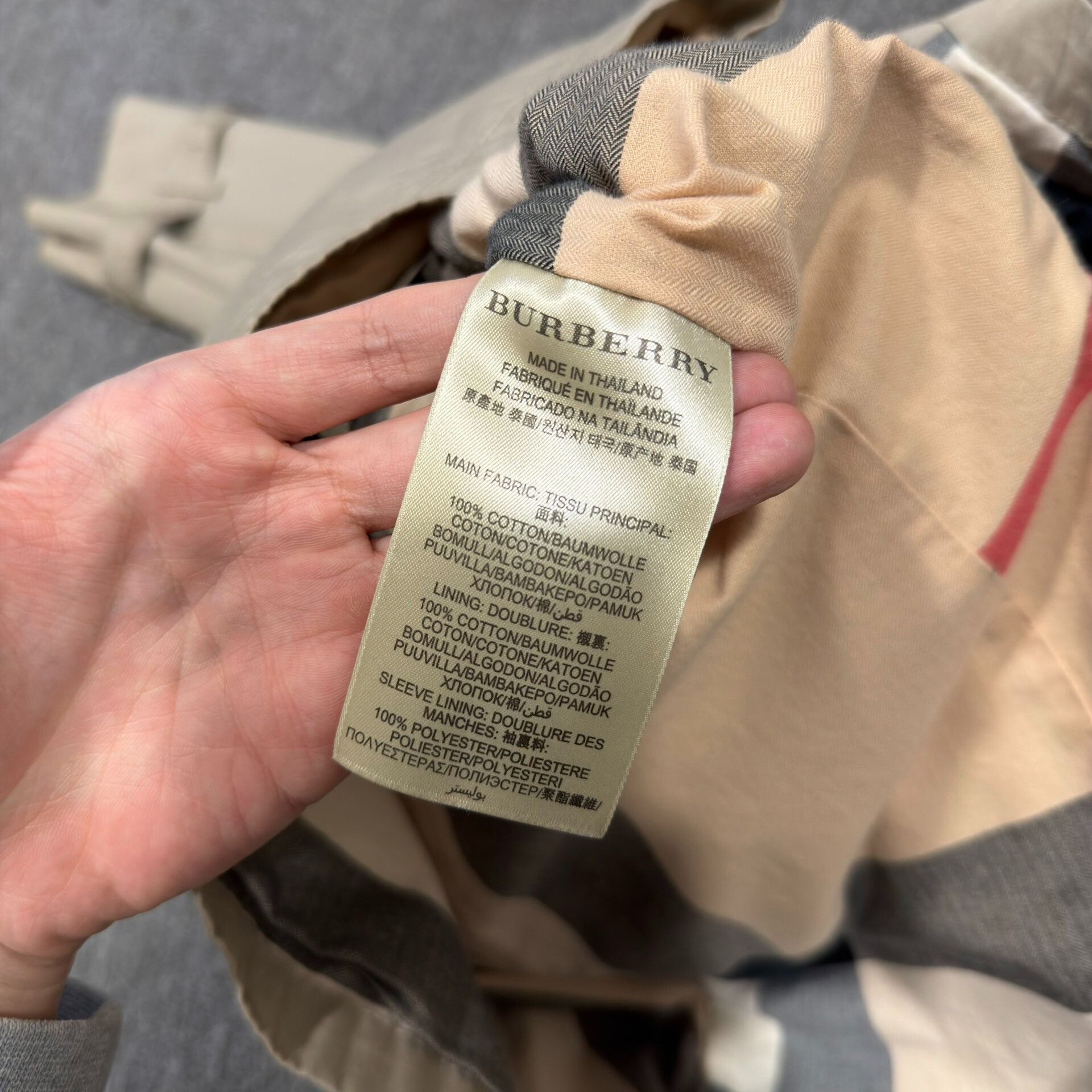Burberry Burberry Men's Trench Coat in Khaki Size US M / EU 48-50 / 2 - 6 Thumbnail