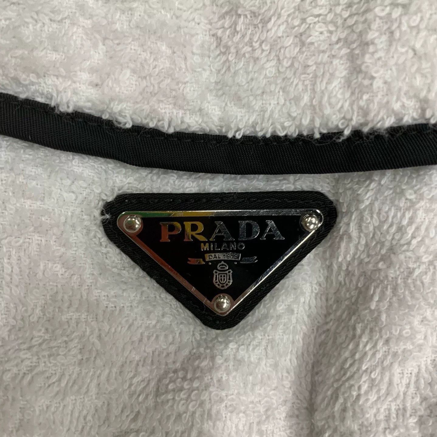 Prada Prada White Triangle Label Towel Shirt Size US S / EU 44-46 / 1 - 6 Thumbnail