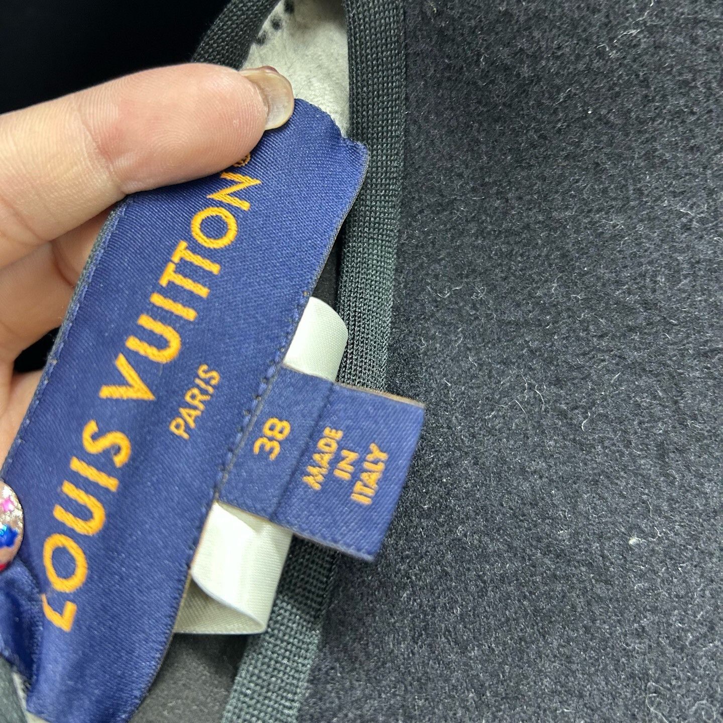 Louis Vuitton Louis Vuitton Wool Overcoat with Monogram Size S / US 4 / IT 40 - 3 Thumbnail