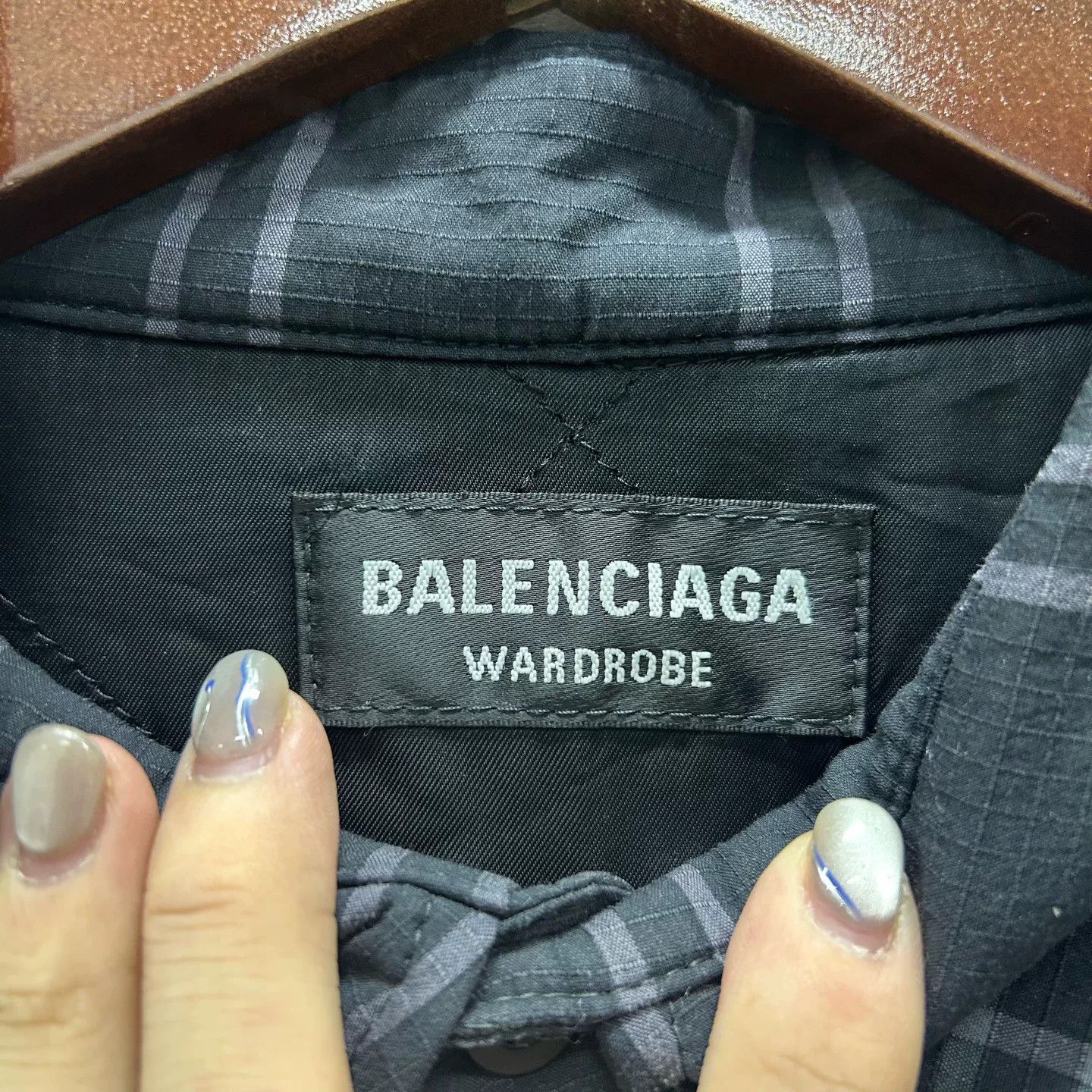 Balenciaga Balenciaga Checked Logo Embroidered Shirt Size US M / EU 48-50 / 2 - 3 Thumbnail