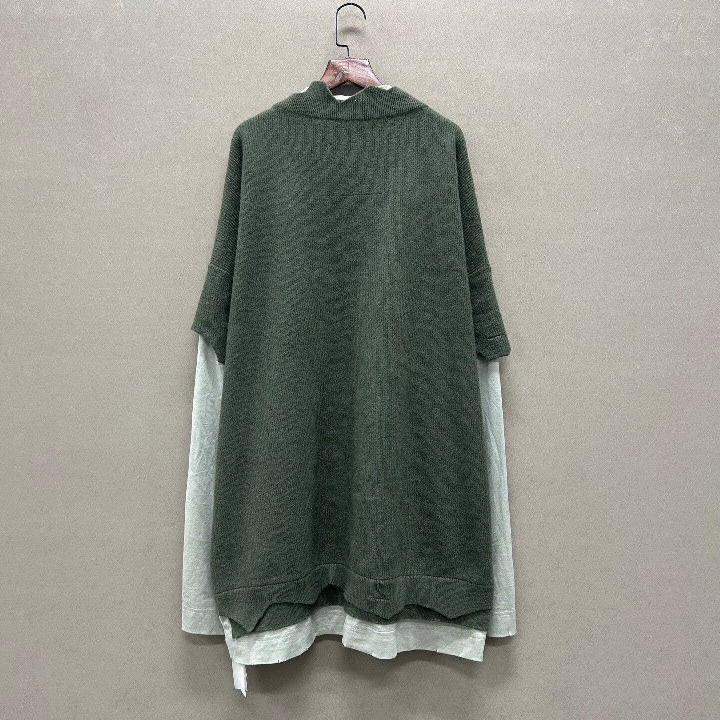 Givenchy Givenchy Color Block Destroyed Sweater Size M / US 6-8 / IT 42-44 - 2 Thumbnail