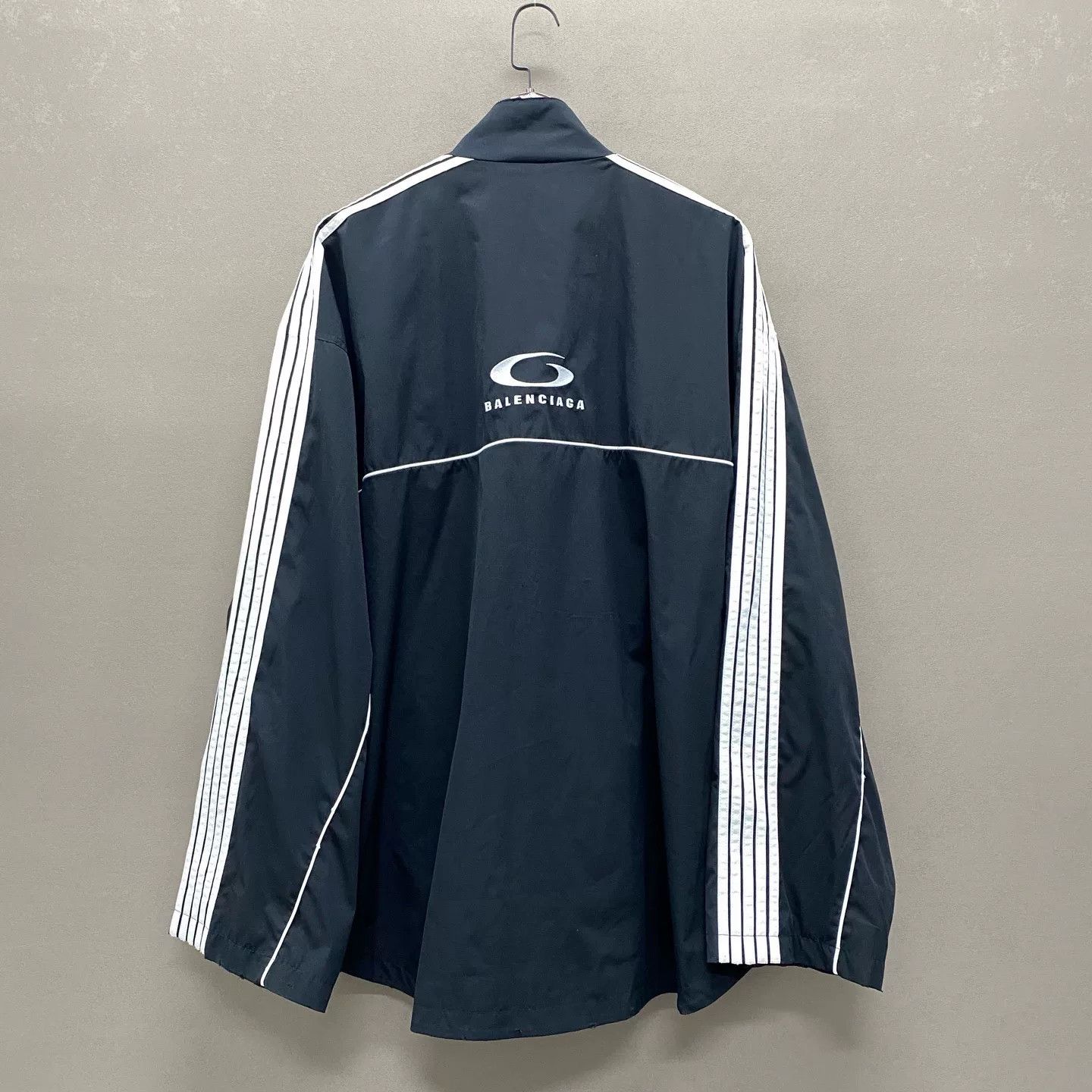 Balenciaga Balenciaga Logo Embroidered Jacket Size US S / EU 44-46 / 1 - 2 Thumbnail