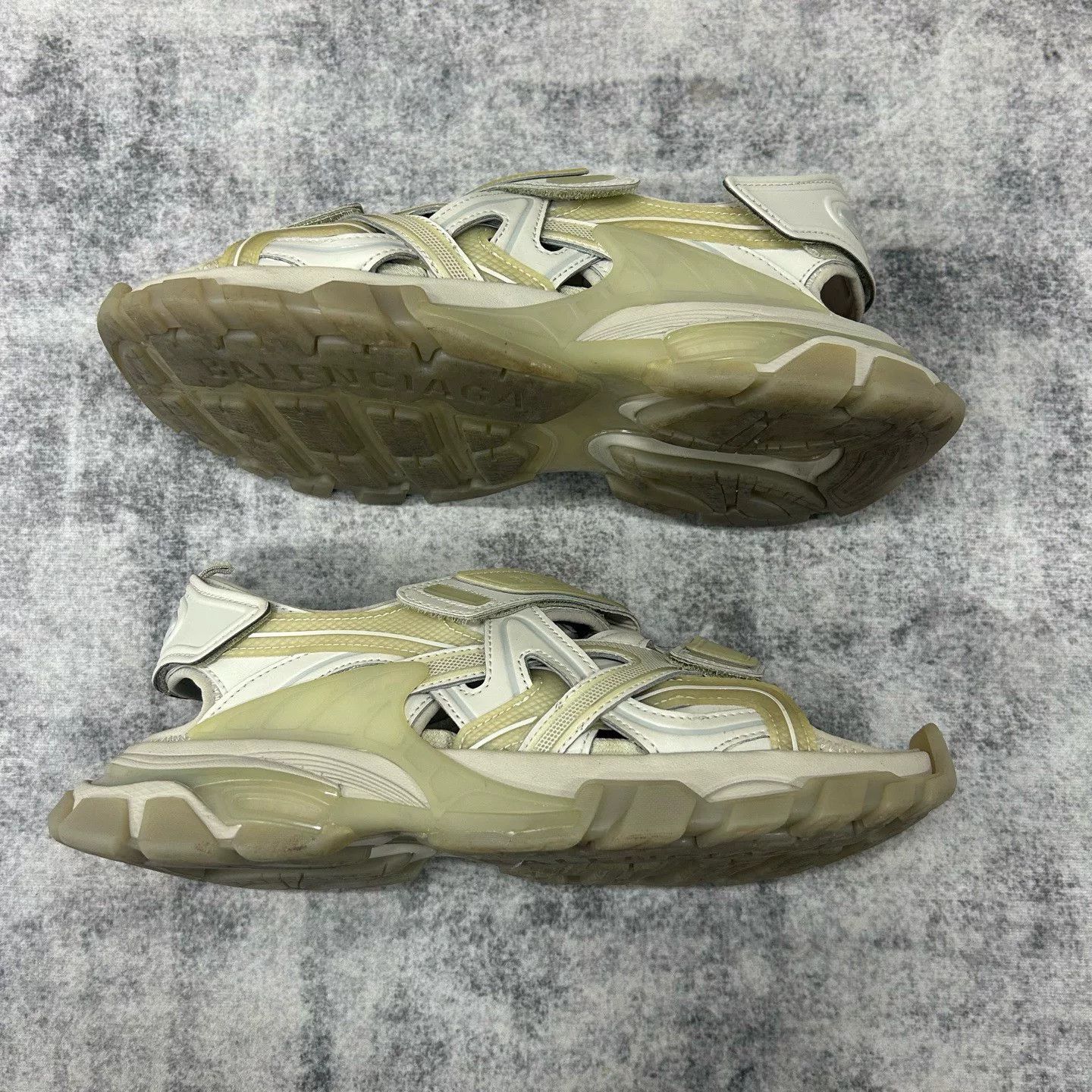 Balenciaga Balenciaga Beige Sandals Size 42 Size US 9 / EU 42 - 5 Thumbnail